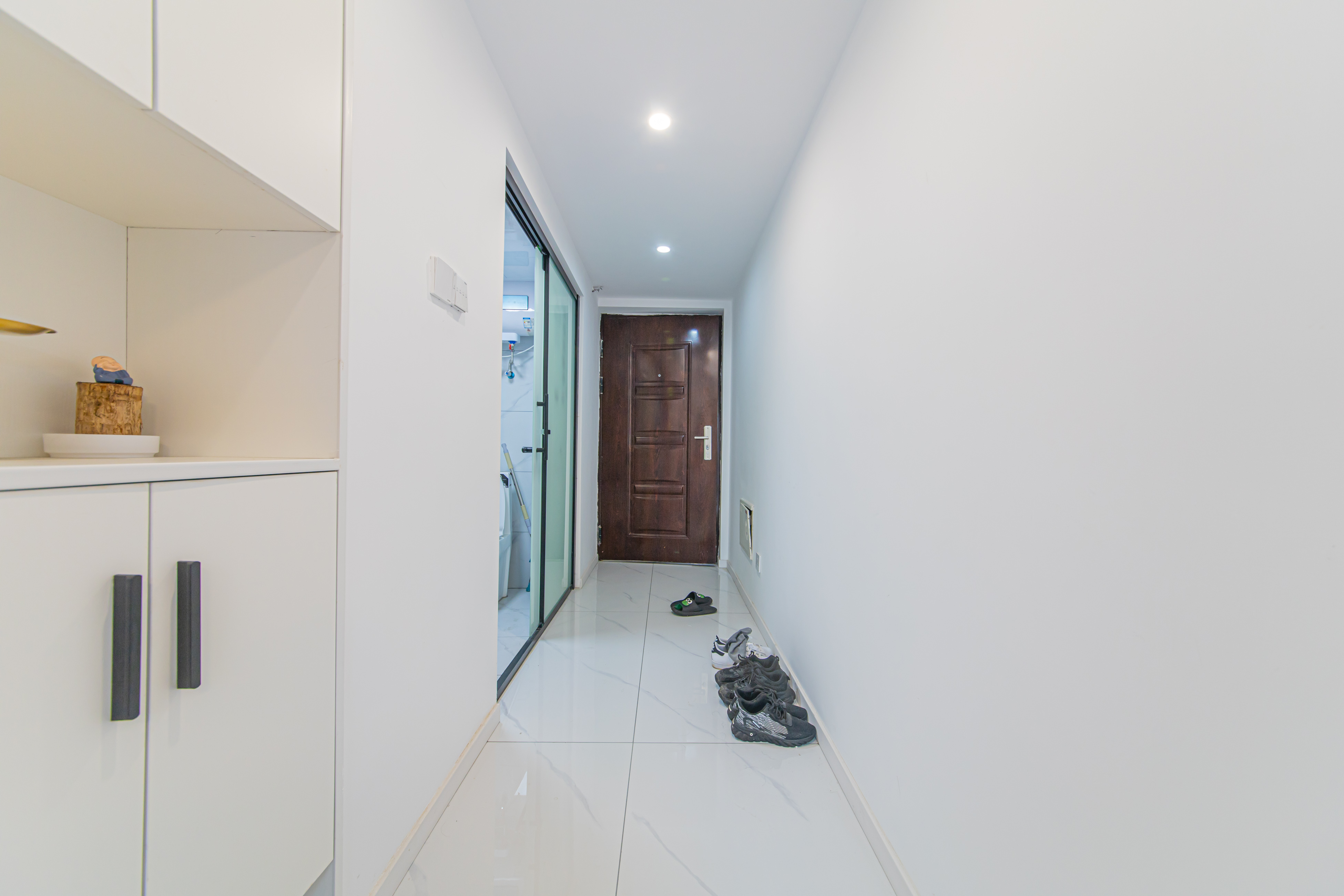 新长海D1站 1室1厅1卫 18.0万 新长海D1站 1室1厅1卫 18.0万其他