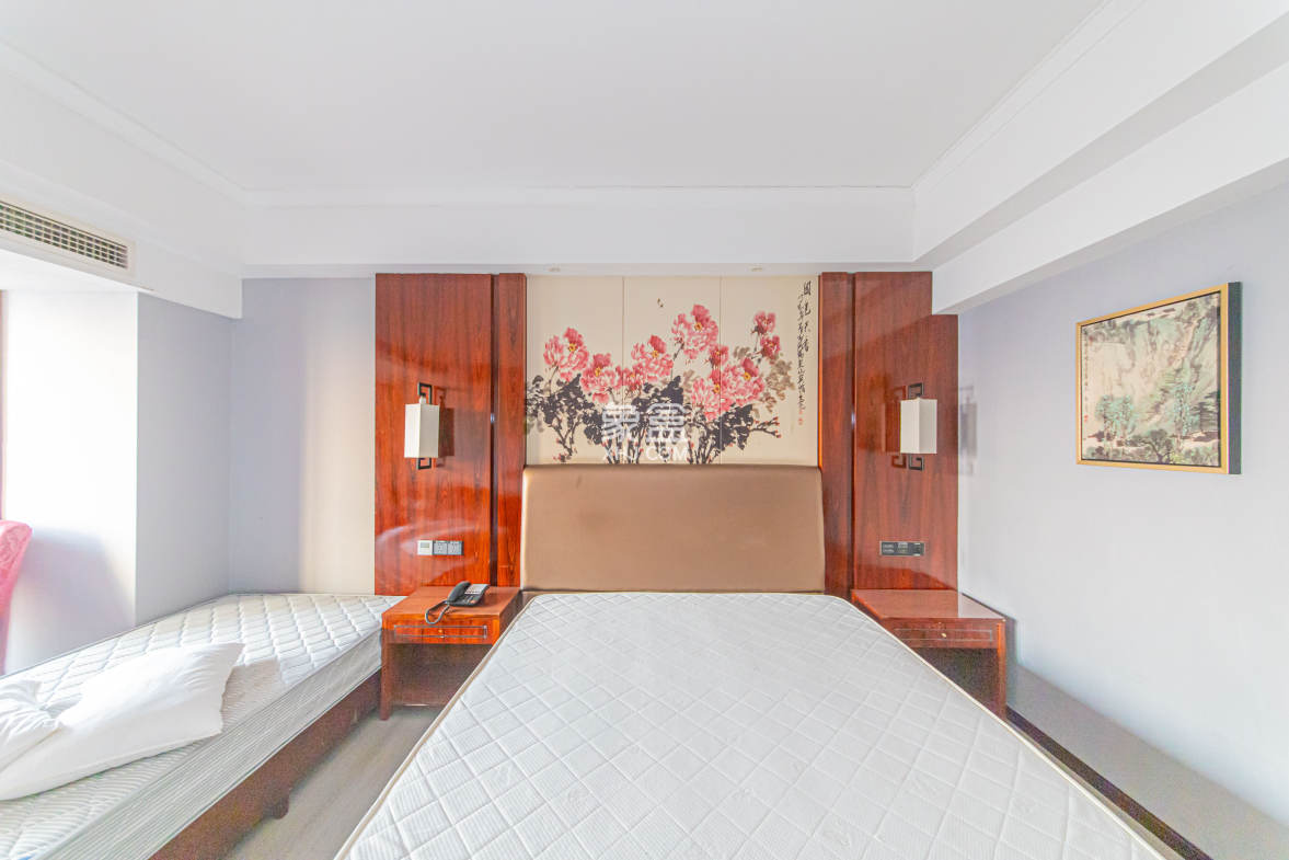 中信凯旋蓝岸(中信新城三期)  1室1厅1卫    15.0万 中信凯旋蓝岸(中信新城三期)  1室1厅1卫    15.0万客厅