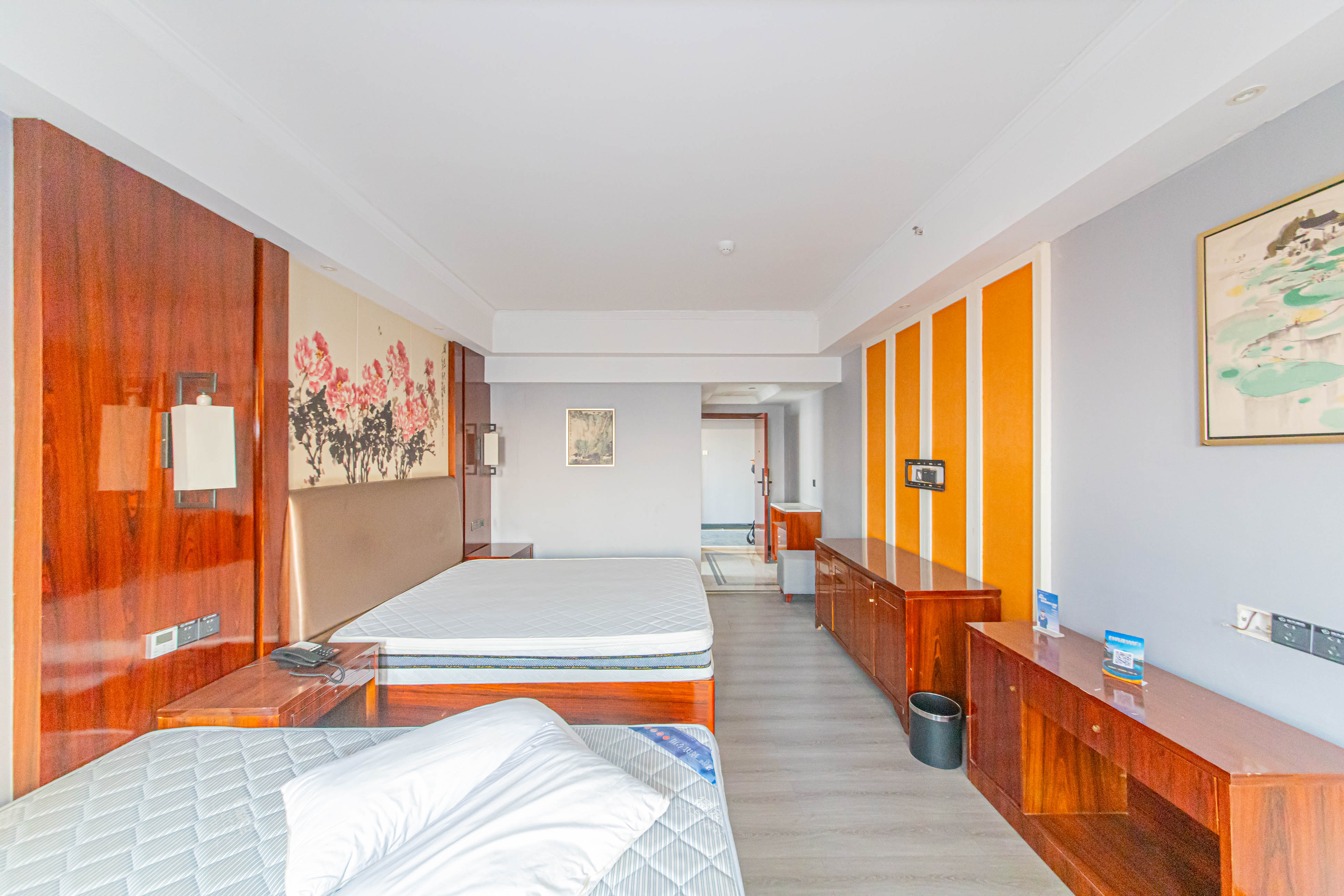 中信凯旋蓝岸(中信新城三期)  1室1厅1卫    15.0万 中信凯旋蓝岸(中信新城三期)  1室1厅1卫    15.0万客厅