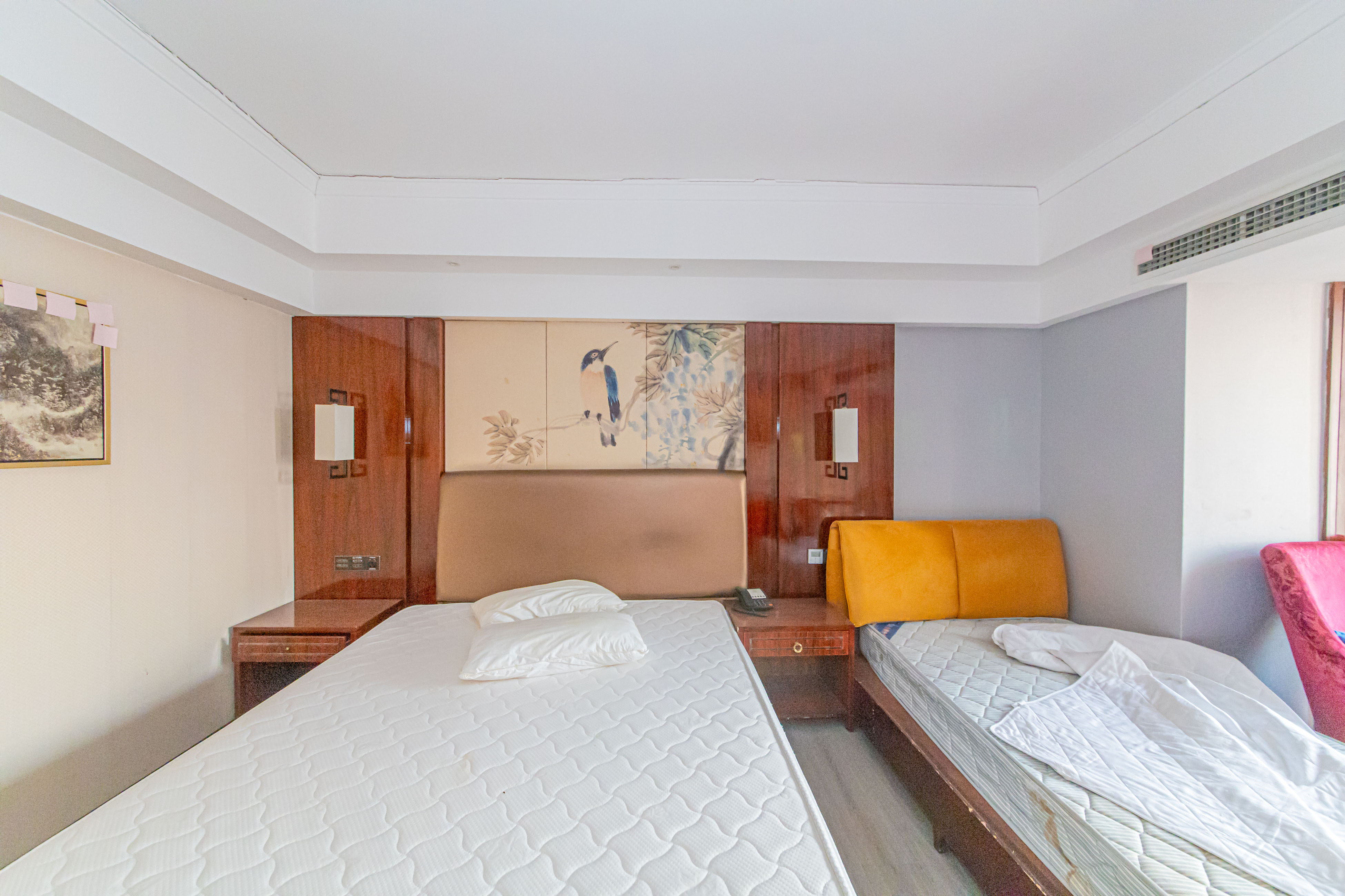 中信凯旋蓝岸(中信新城三期)  1室1厅1卫    15.0万 中信凯旋蓝岸(中信新城三期)  1室1厅1卫    15.0万客厅