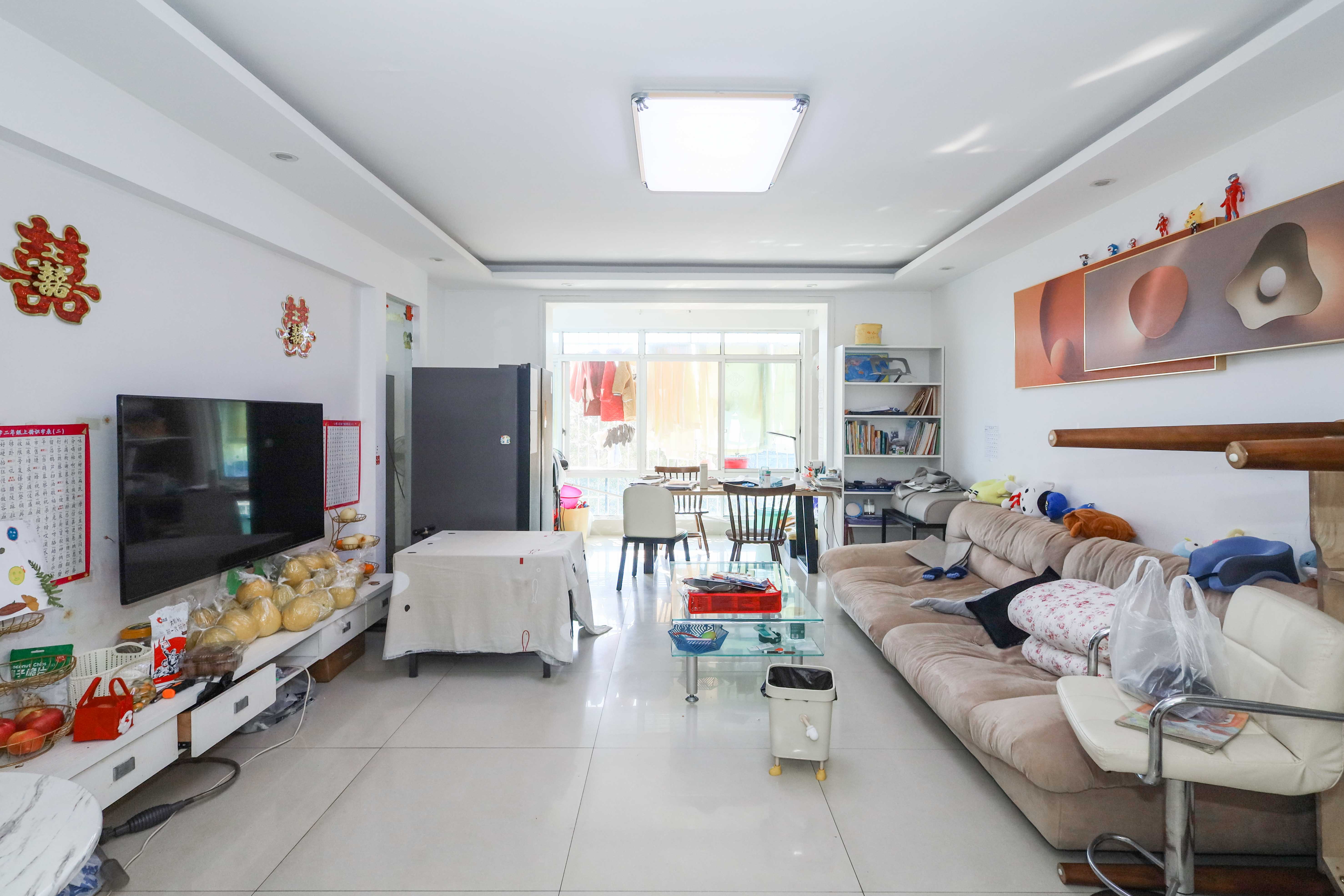 山水英伦 3室2厅1卫 68.0万 山水英伦 3室2厅1卫 68.0万客厅