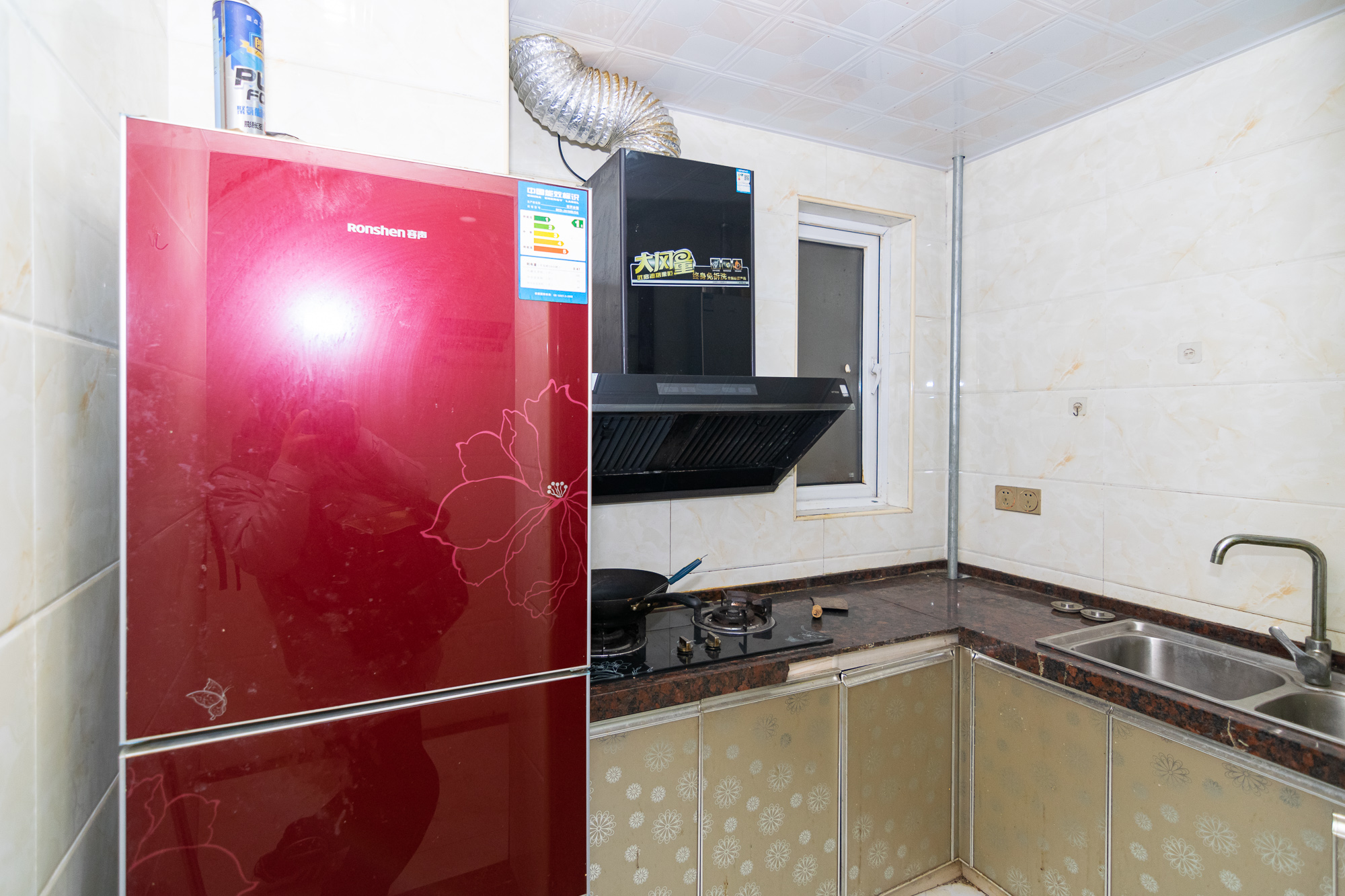 新城国际花都 3室2厅1卫 58.0万 新城国际花都 3室2厅1卫 58.0万厨房