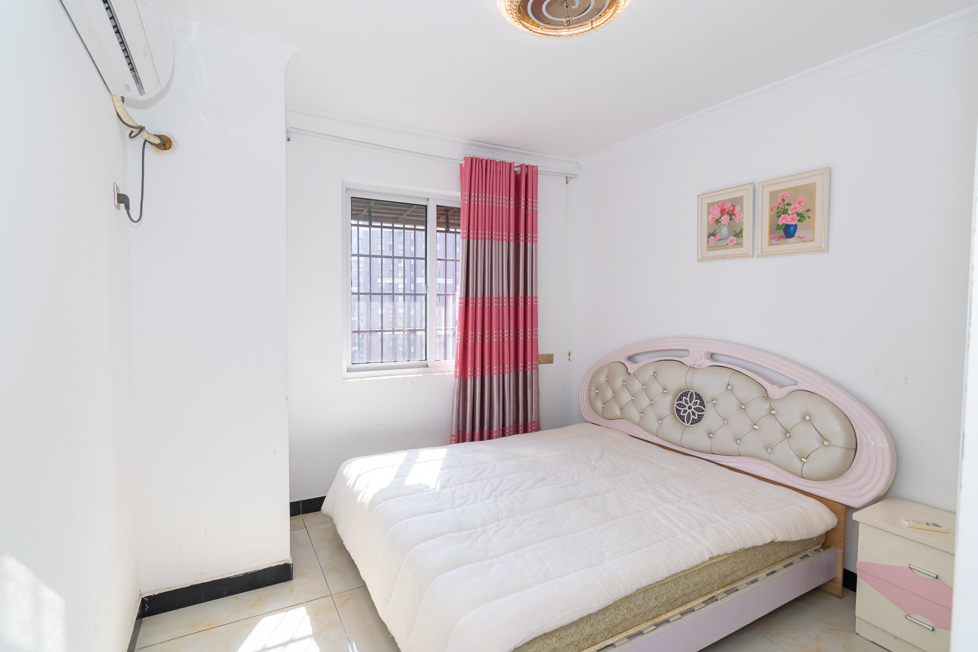 新城国际花都 3室2厅1卫 58.0万 新城国际花都 3室2厅1卫 58.0万卧室