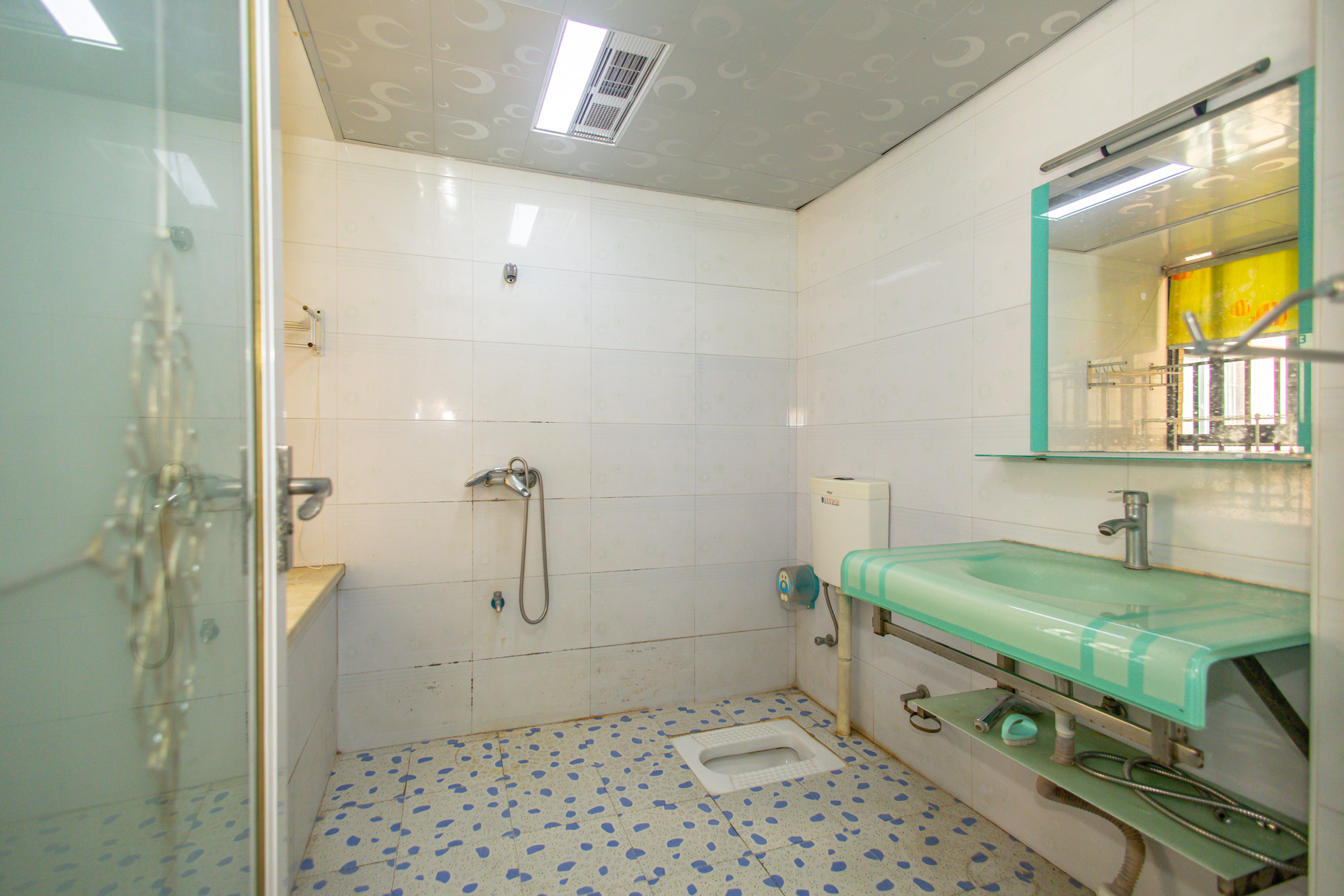 华润凤凰城一期 2室2厅1卫 48.0万 华润凤凰城一期 2室2厅1卫 48.0万卫生间