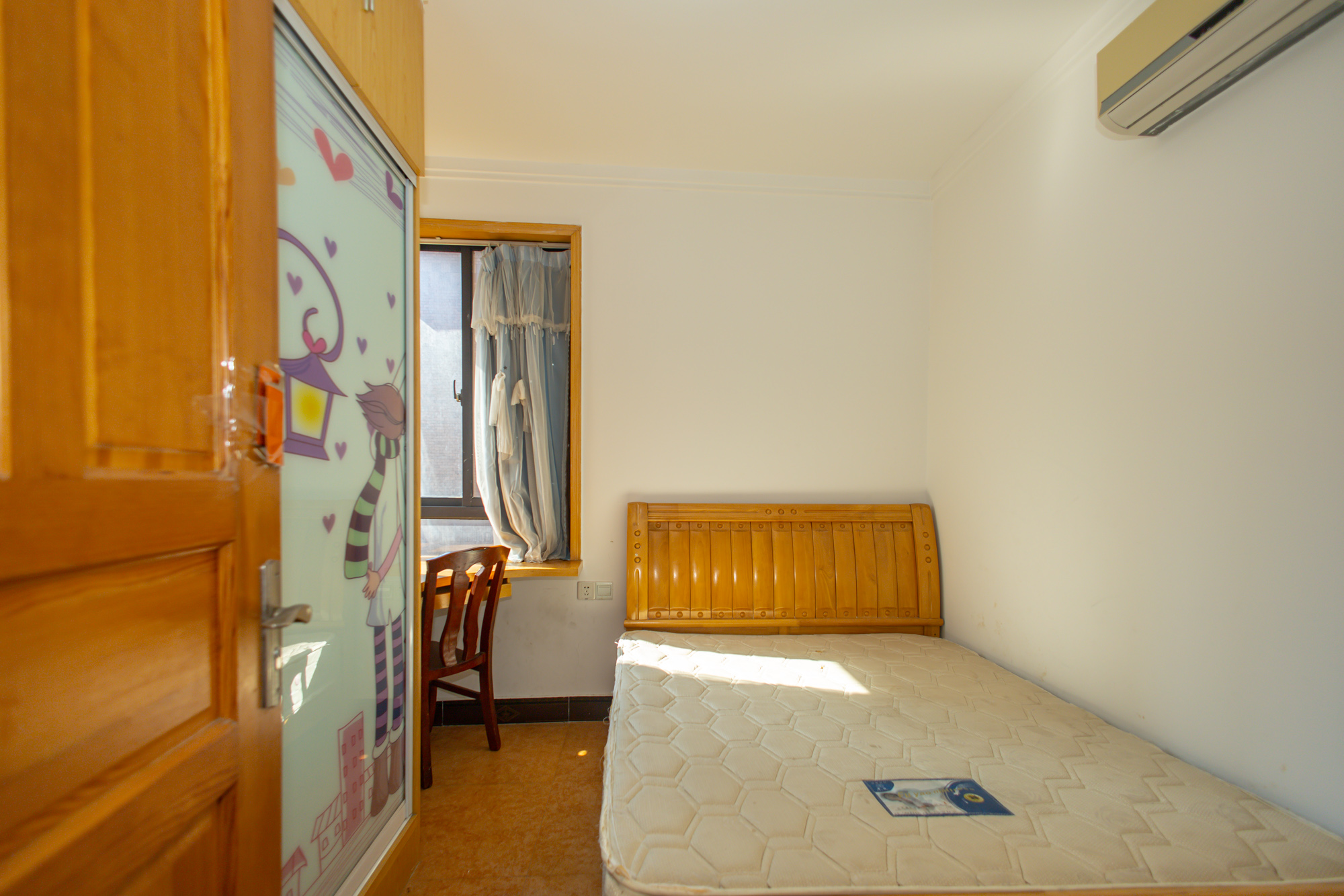 华润凤凰城一期 2室2厅1卫 48.0万 华润凤凰城一期 2室2厅1卫 48.0万卧室