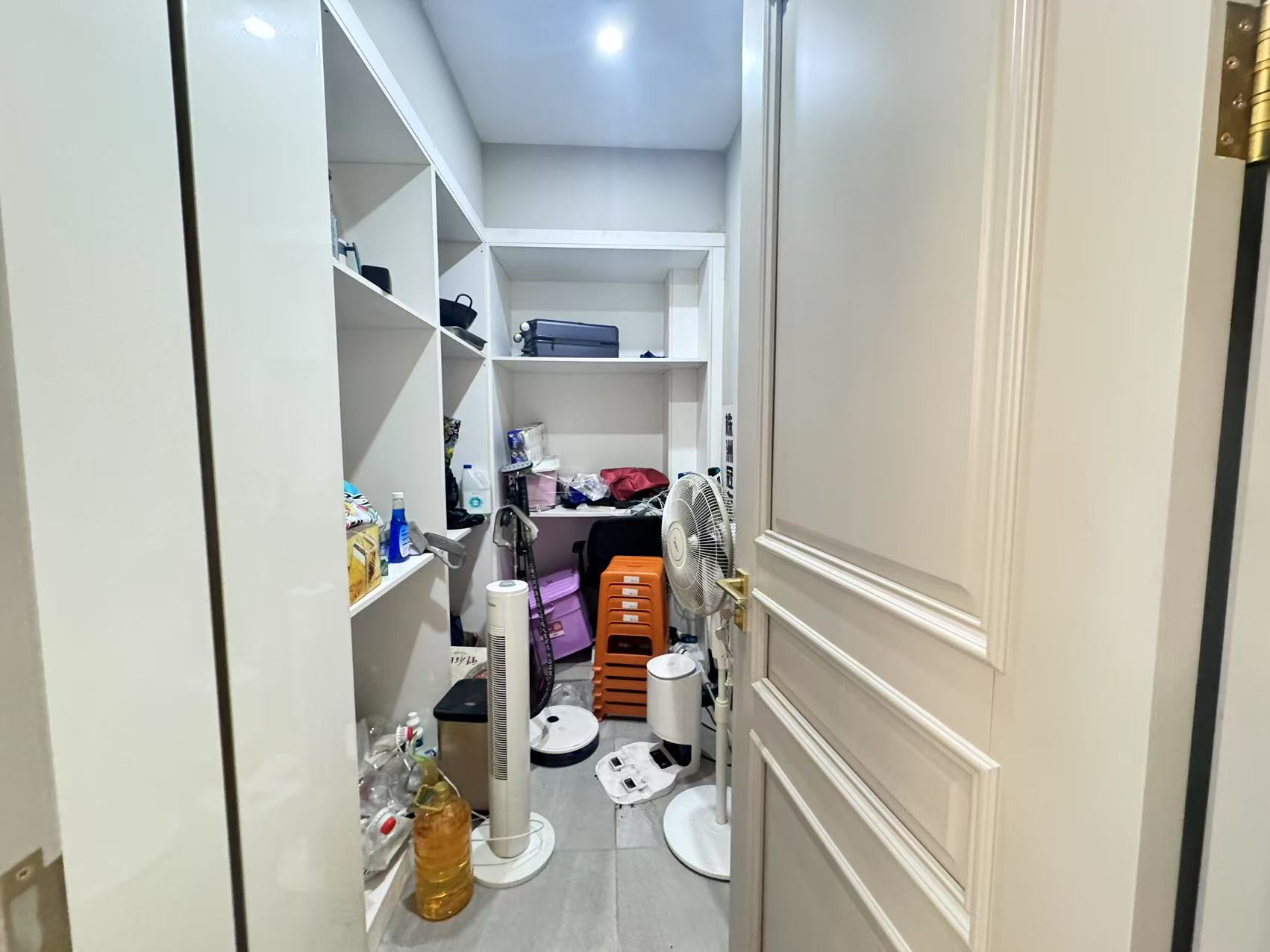 翡翠公园(北大资源) 4室2厅3卫 268.0万 翡翠公园(北大资源) 4室2厅3卫 268.0万室内图