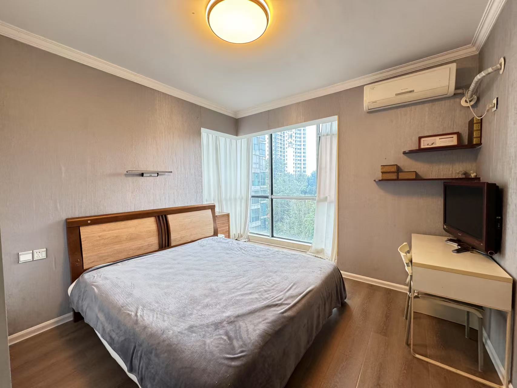 山水国际  2室2厅1卫    55.0万 山水国际  2室2厅1卫    55.0万室内图