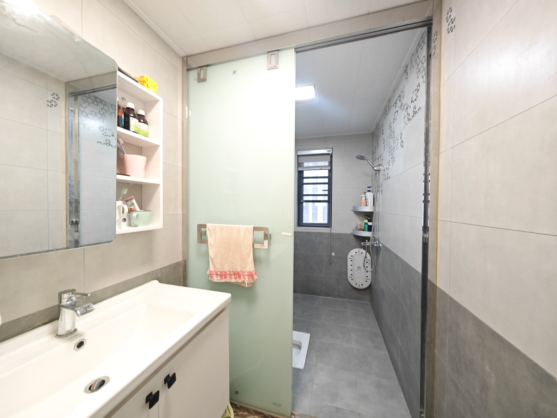中建嘉和城  3室2厅2卫   130.00万卫生间