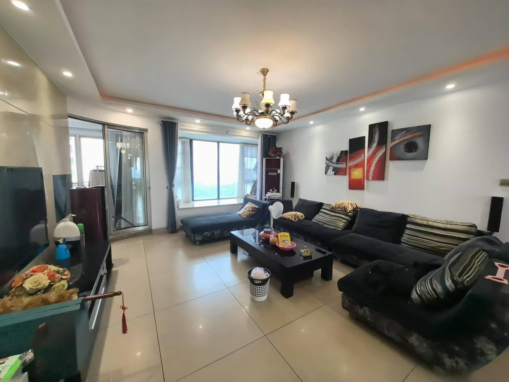 山水国际  4室2厅2卫    86.0万 山水国际  4室2厅2卫    86.0万室内图