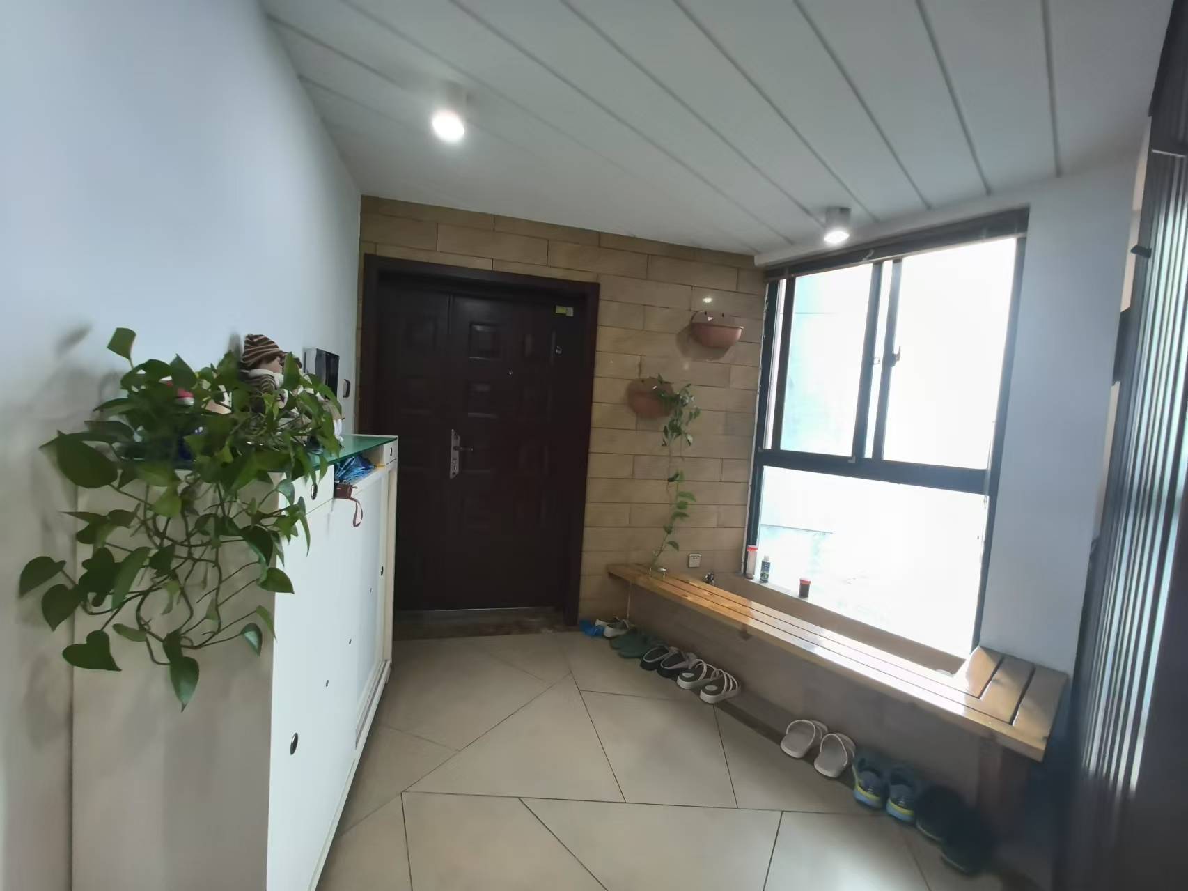 山水国际  4室2厅2卫    86.0万 山水国际  4室2厅2卫    86.0万室内图