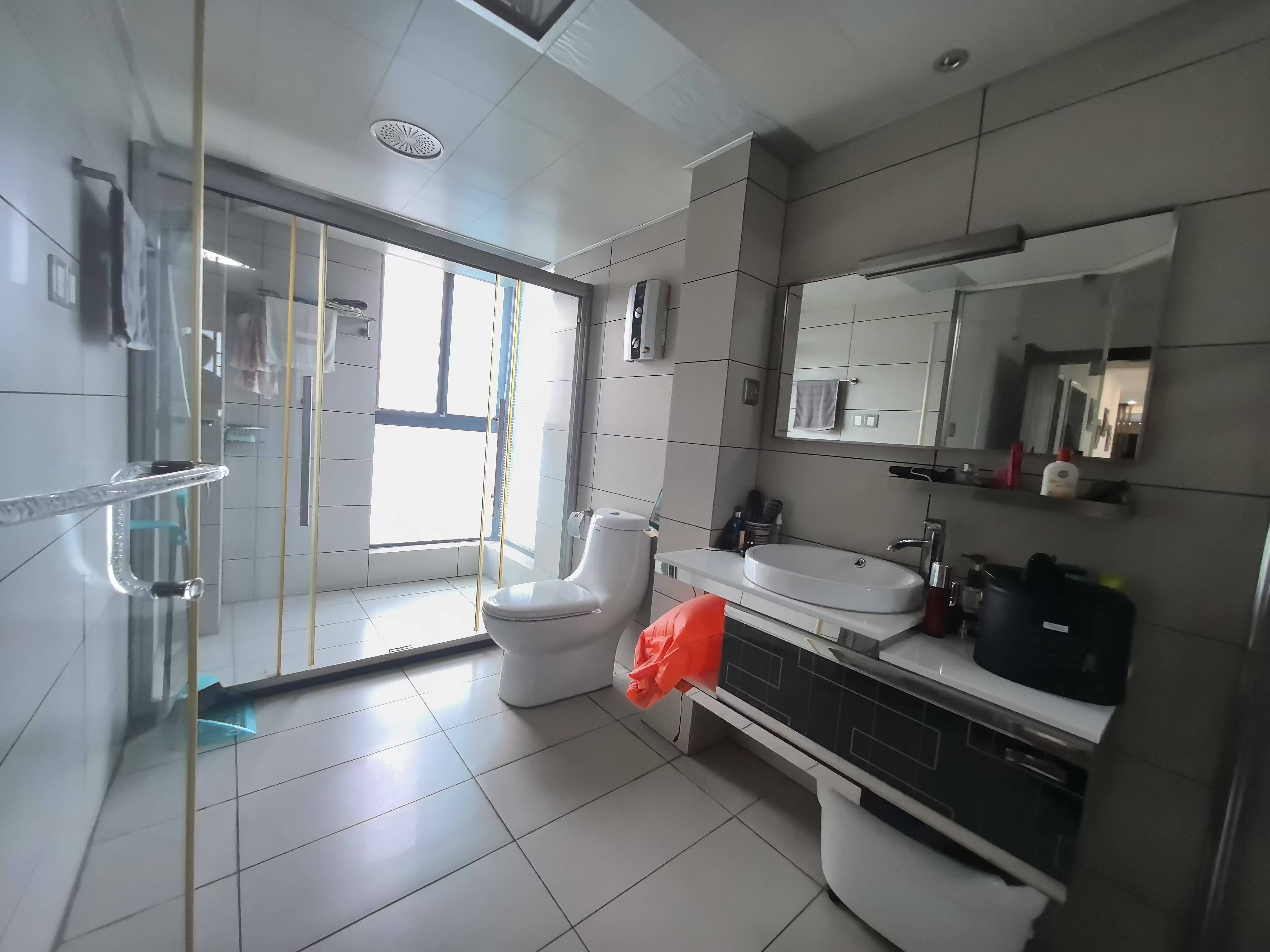 山水国际  4室2厅2卫    86.0万 山水国际  4室2厅2卫    86.0万室内图