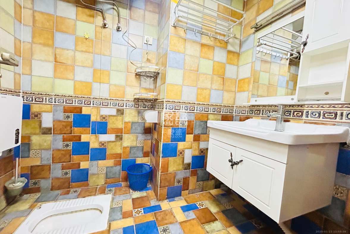 达美美立方  1室1厅1卫    1600.0元/月 达美美立方  1室1厅1卫    1600.0元/月室内图