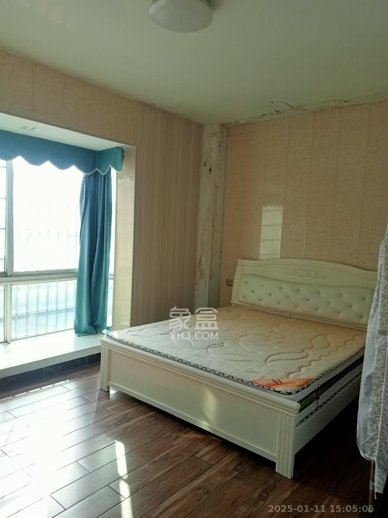广泰家园  2室1厅1卫   1700.00元/月室内图