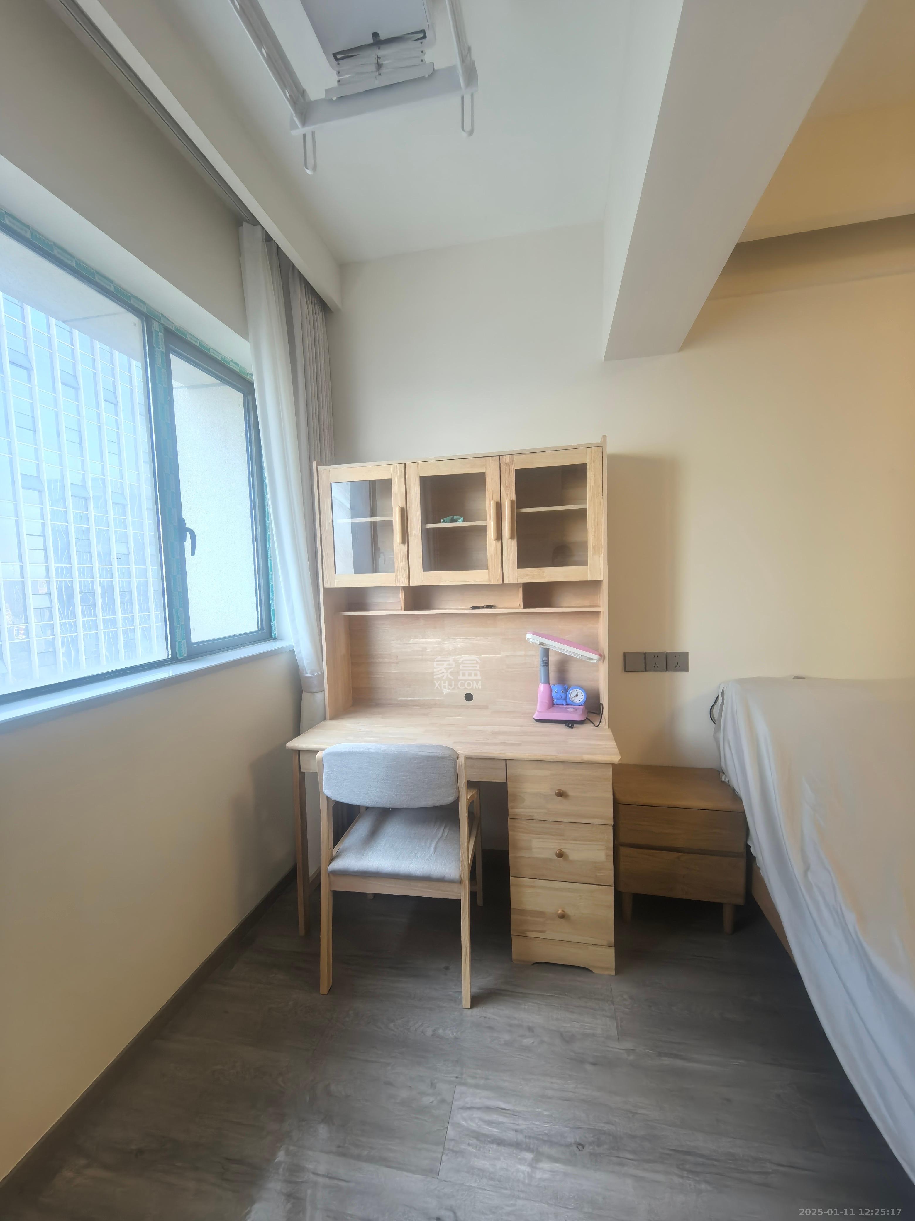 东友星座 1室1厅1卫 2600.0元/月 东友星座 1室1厅1卫 2600.0元/月室内图