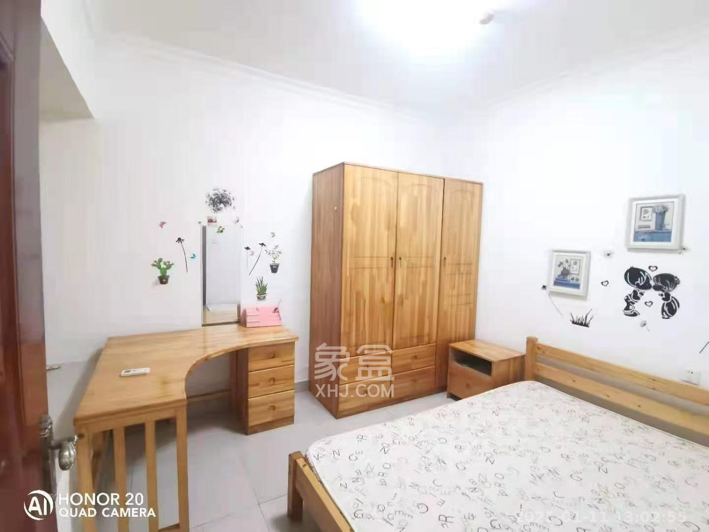 上峰苑（兰亭玥岛）  2室1厅1卫   2400.00元/月室内图