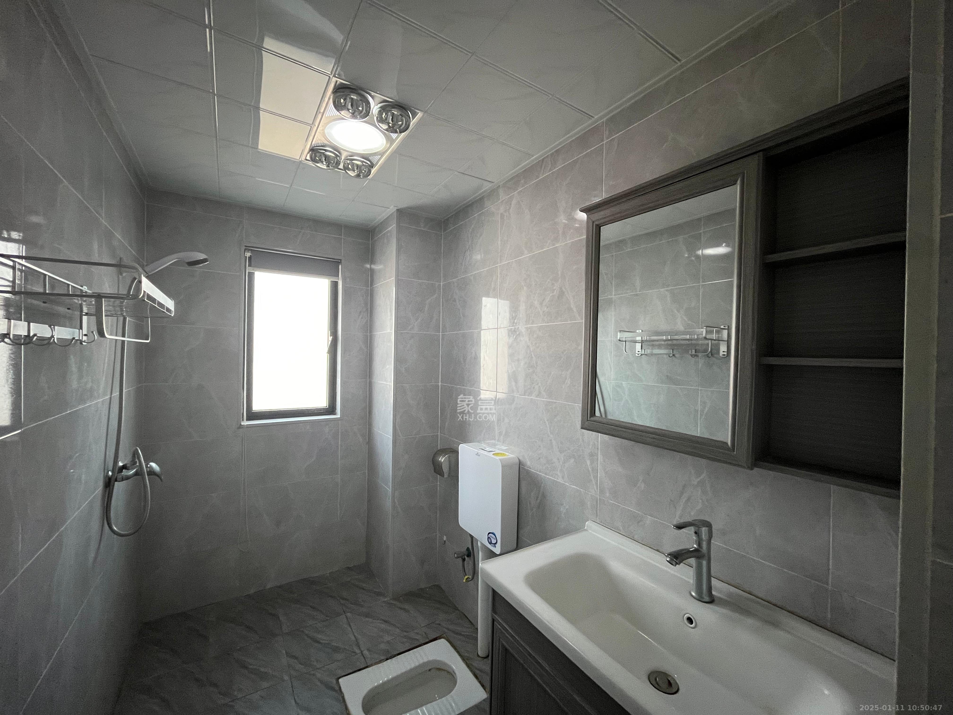 长房云时代 3室2厅2卫 3000.0元/月 长房云时代 3室2厅2卫 3000.0元/月室内图