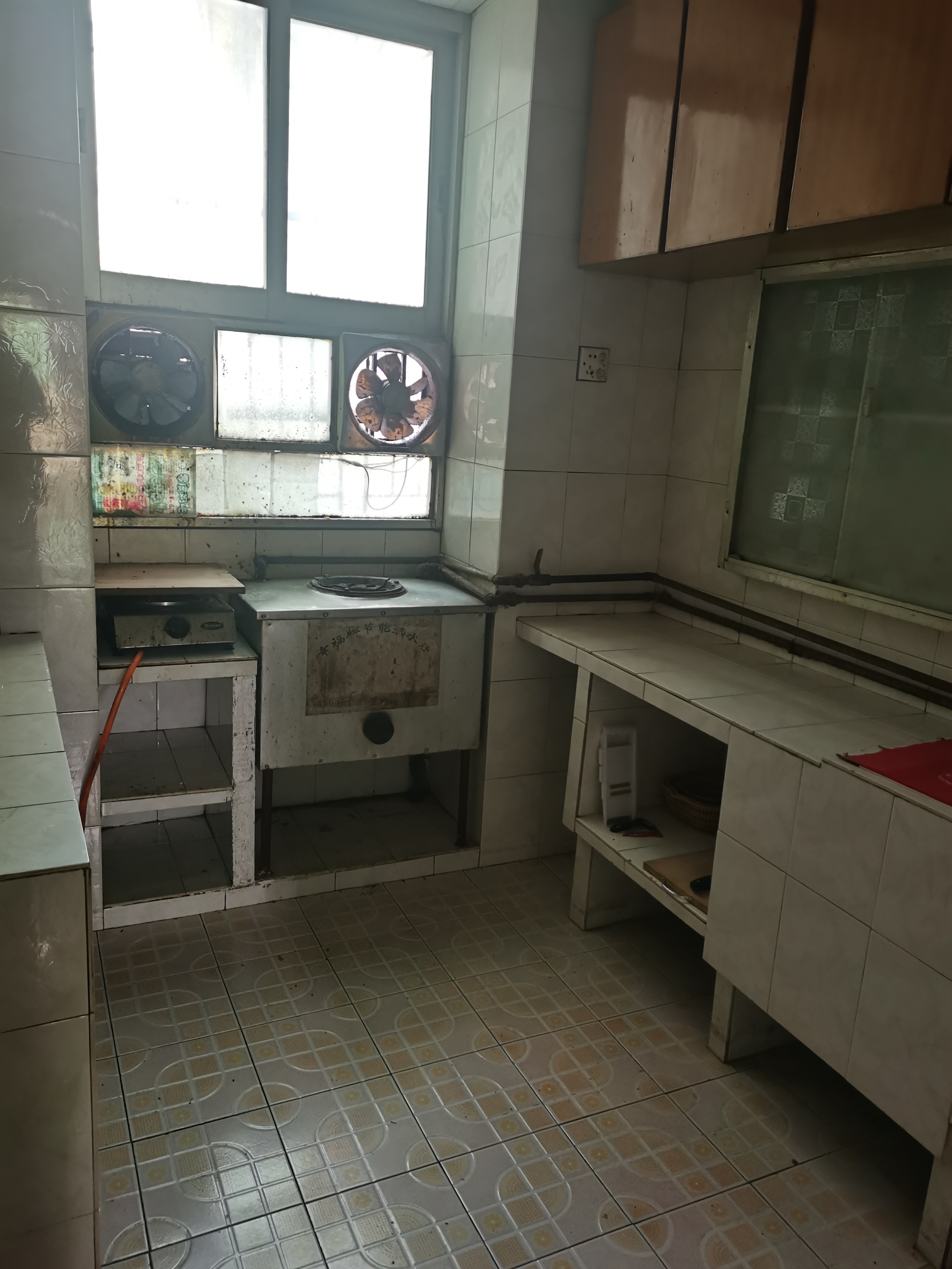 八角亭花苑 2室1厅1卫 1000.0元/月 八角亭花苑 2室1厅1卫 1000.0元/月室内图