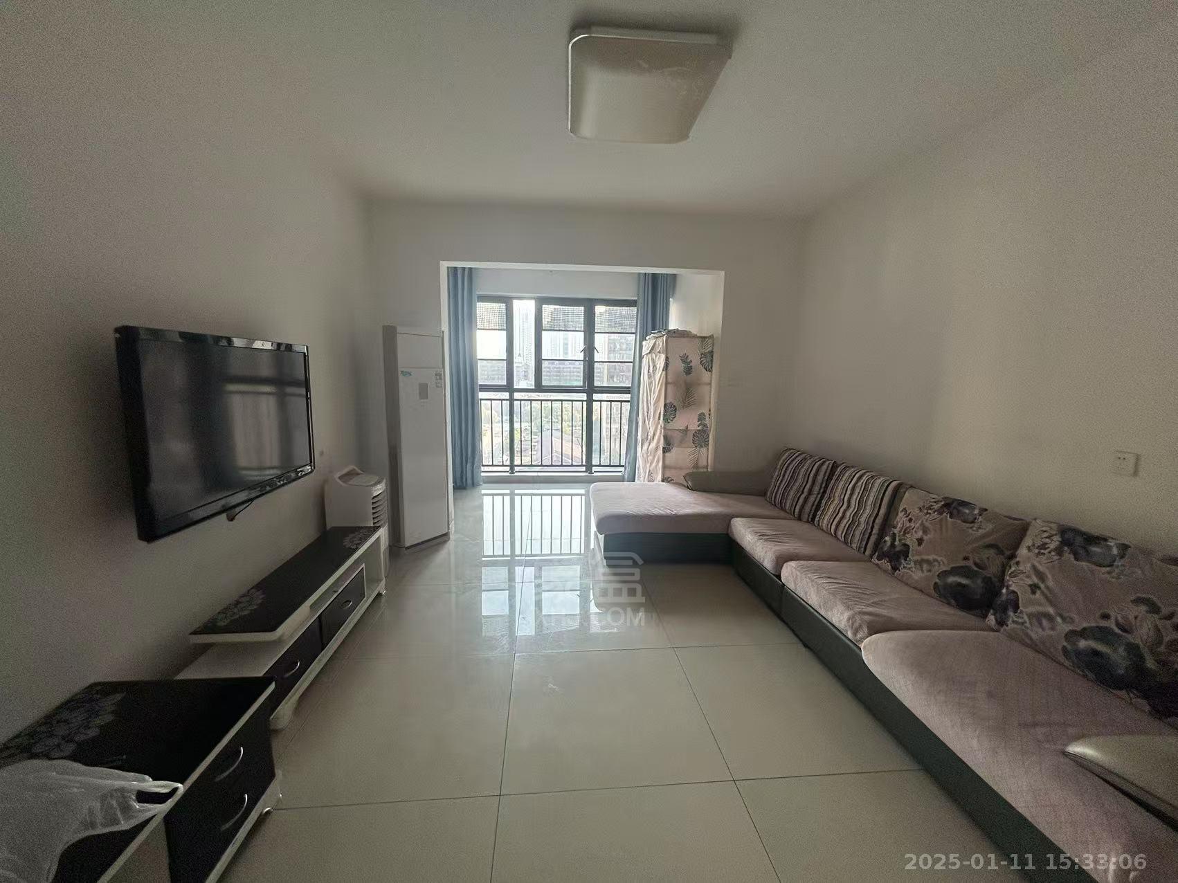 春藤小镇 3室2厅2卫 1800.0元/月 春藤小镇 3室2厅2卫 1800.0元/月室内图