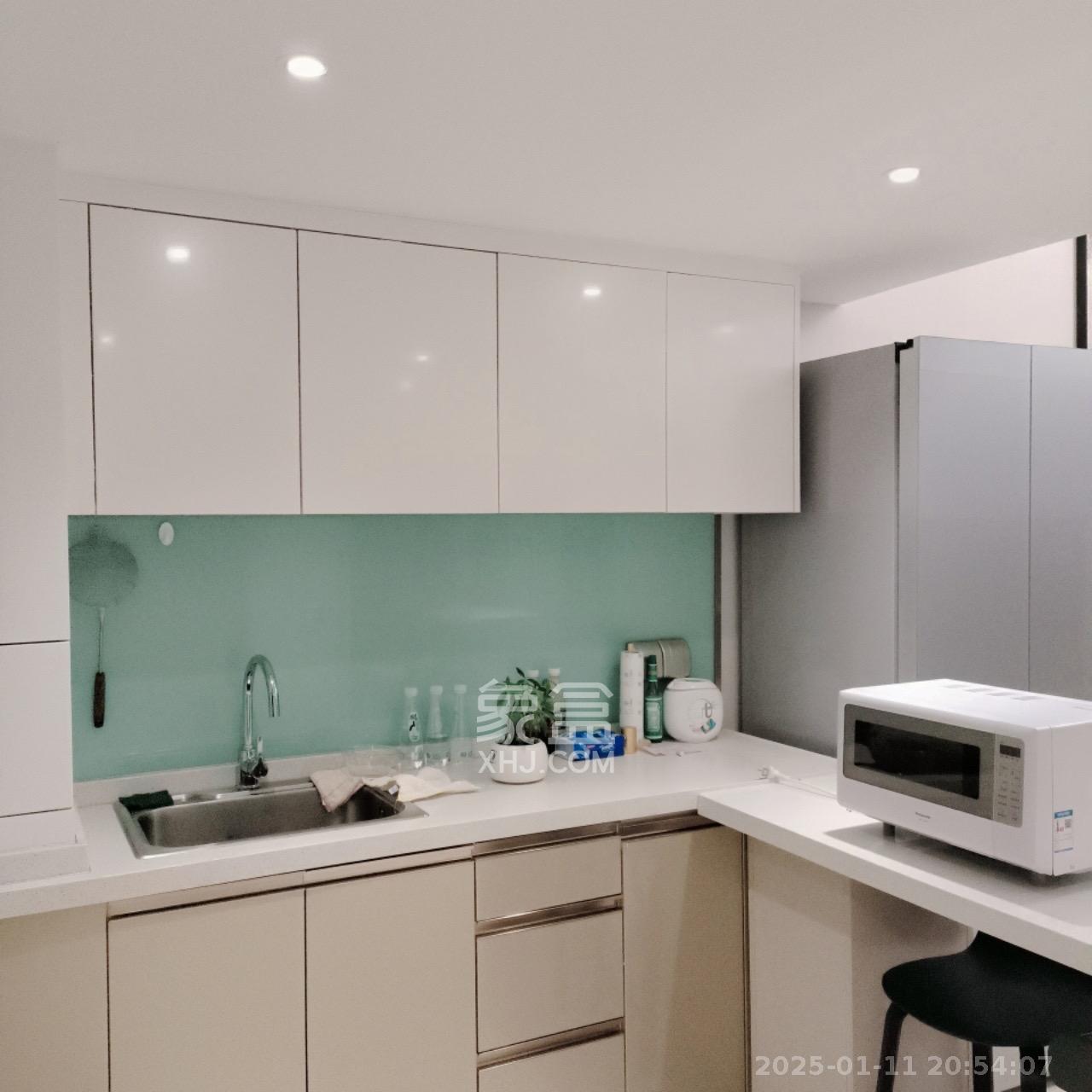 华远华时代 3室2厅1卫 6000.0元/月 华远华时代 3室2厅1卫 6000.0元/月室内图