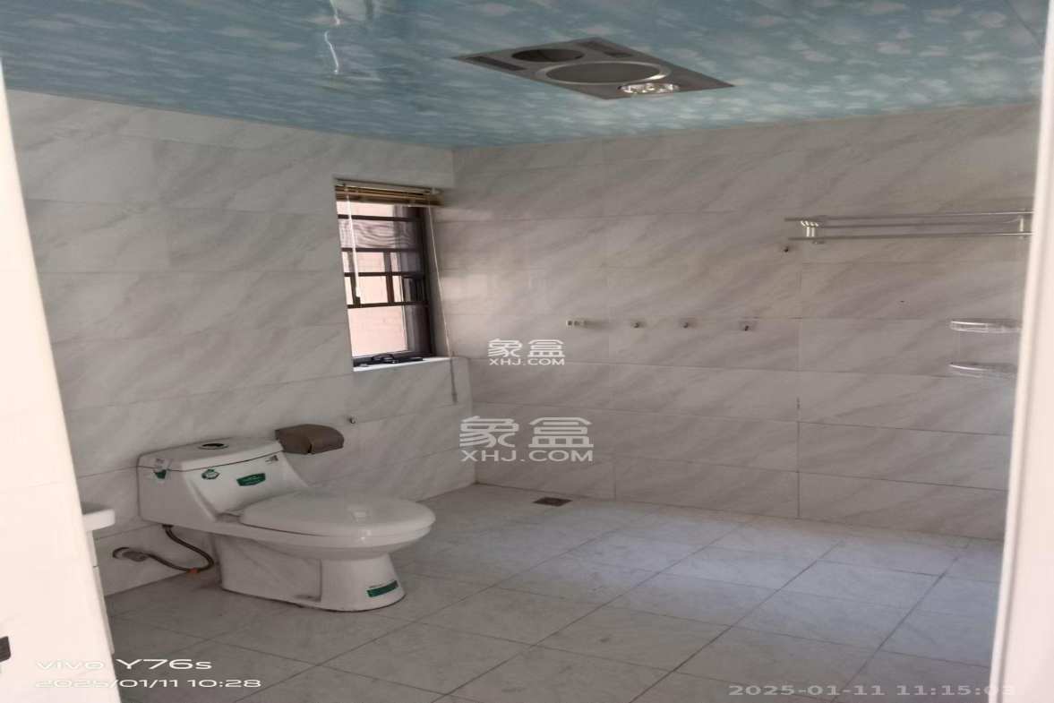 和美星城 4室2厅2卫 2500.0元/月 和美星城 4室2厅2卫 2500.0元/月室内图