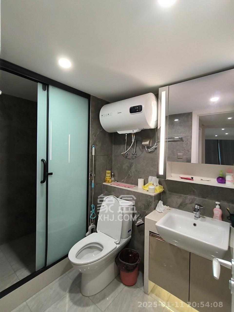 华远华时代 3室2厅1卫 6000.0元/月 华远华时代 3室2厅1卫 6000.0元/月室内图