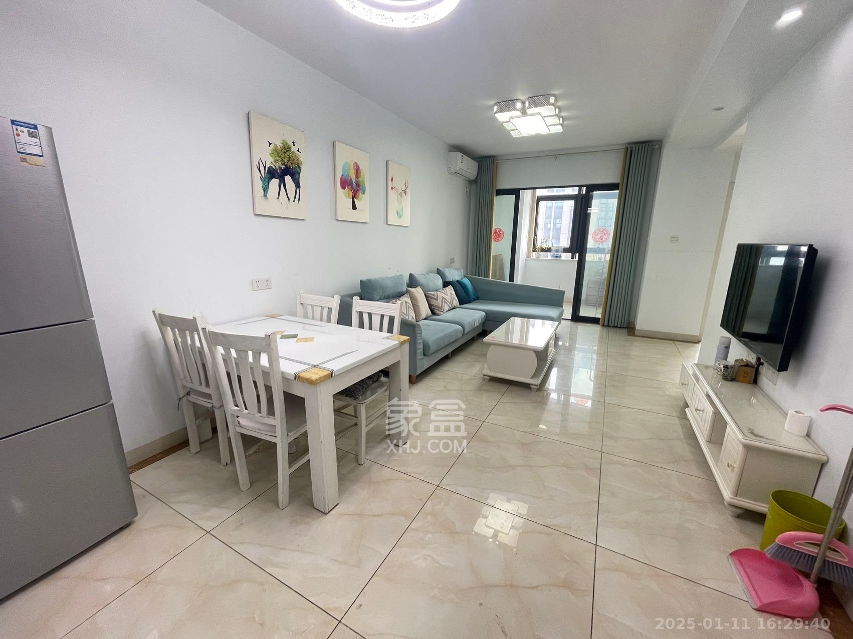 天鸿天府(天鸿中央大院) 1室2厅1卫 2200.0元/月 天鸿天府(天鸿中央大院) 1室2厅1卫 2200.0元/月室内图