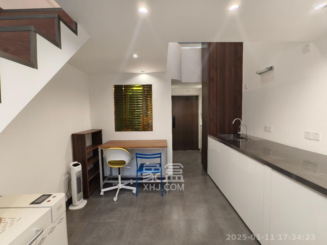 龙湖铂金岛 2室1厅1卫 2500.0元/月 龙湖铂金岛 2室1厅1卫 2500.0元/月室内图