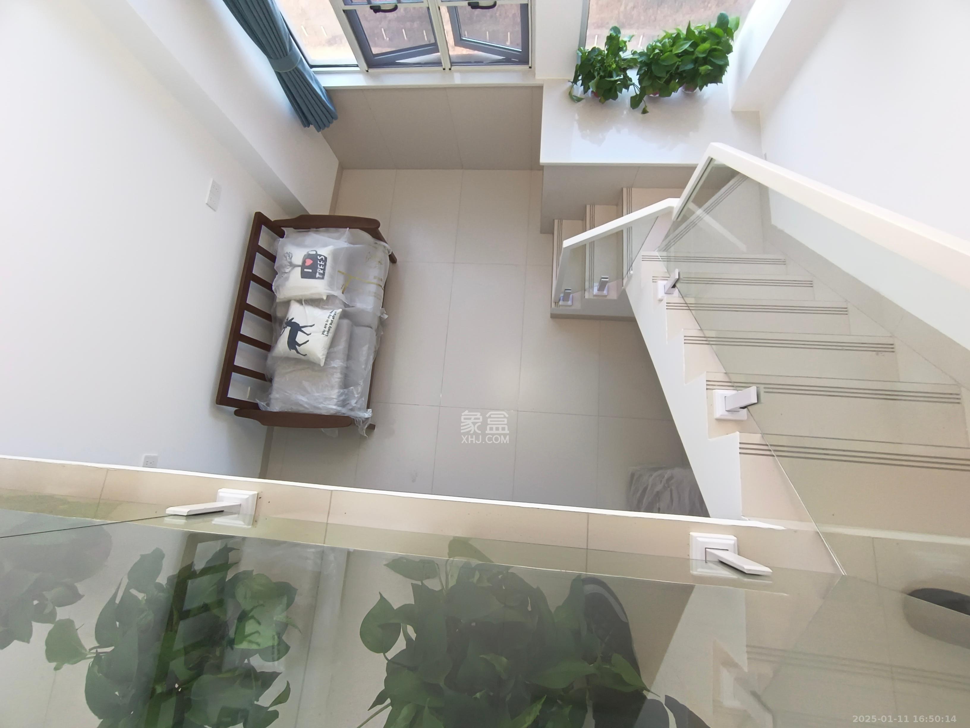 太阳城 1室1厅1卫 1600.0元/月 太阳城 1室1厅1卫 1600.0元/月室内图