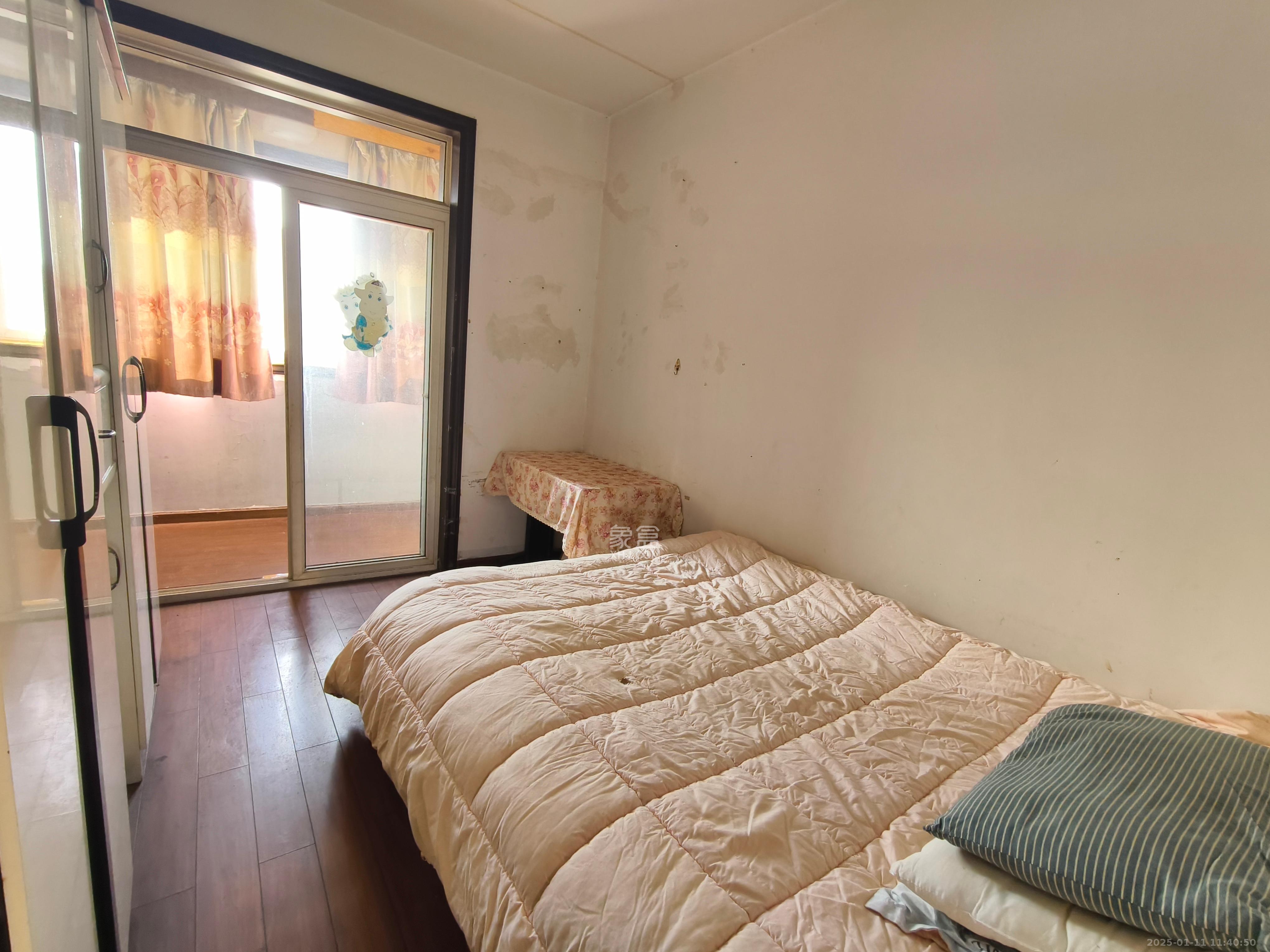 湖开小区（湖南开关厂宿舍）/南大桥社区  3室2厅1卫   1280.00元/月室内图