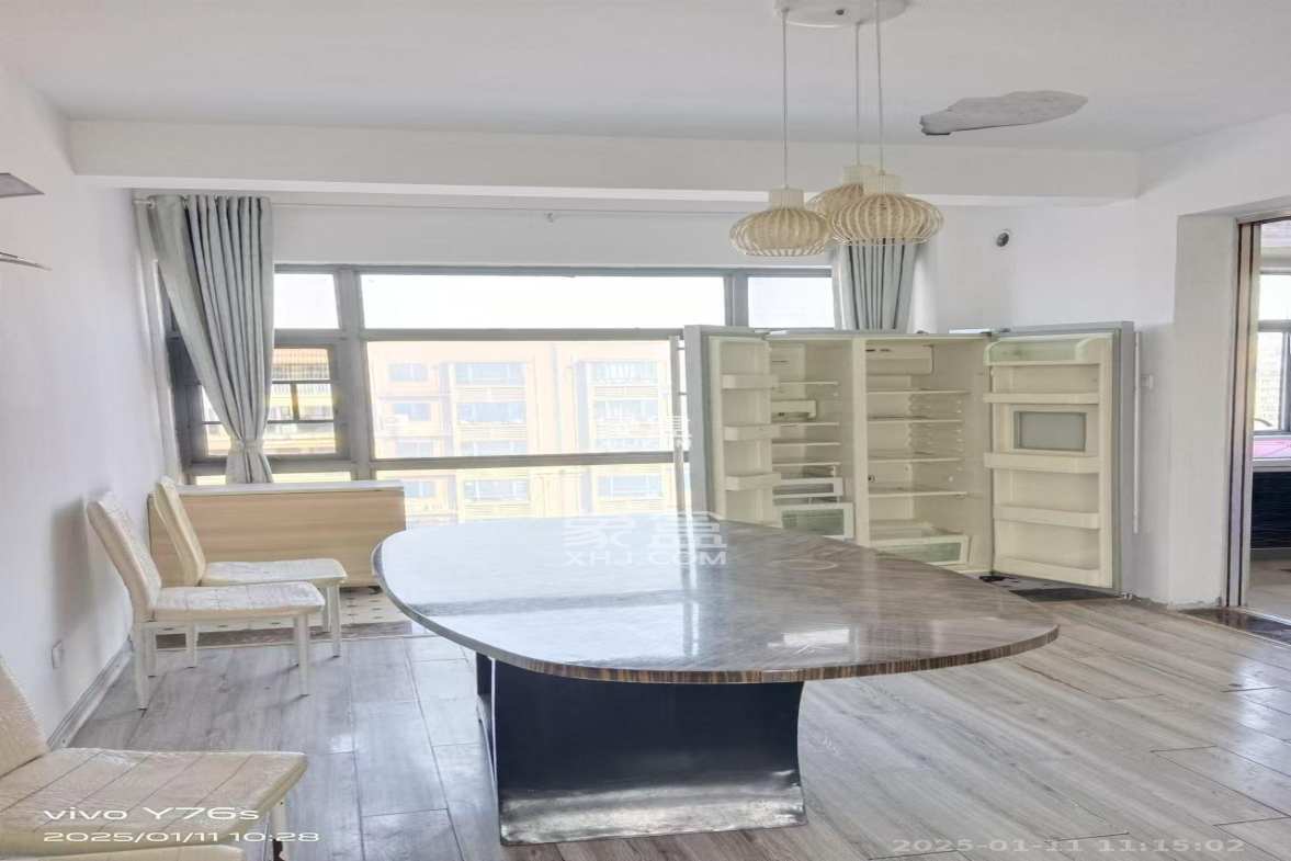 和美星城 4室2厅2卫 2500.0元/月 和美星城 4室2厅2卫 2500.0元/月室内图