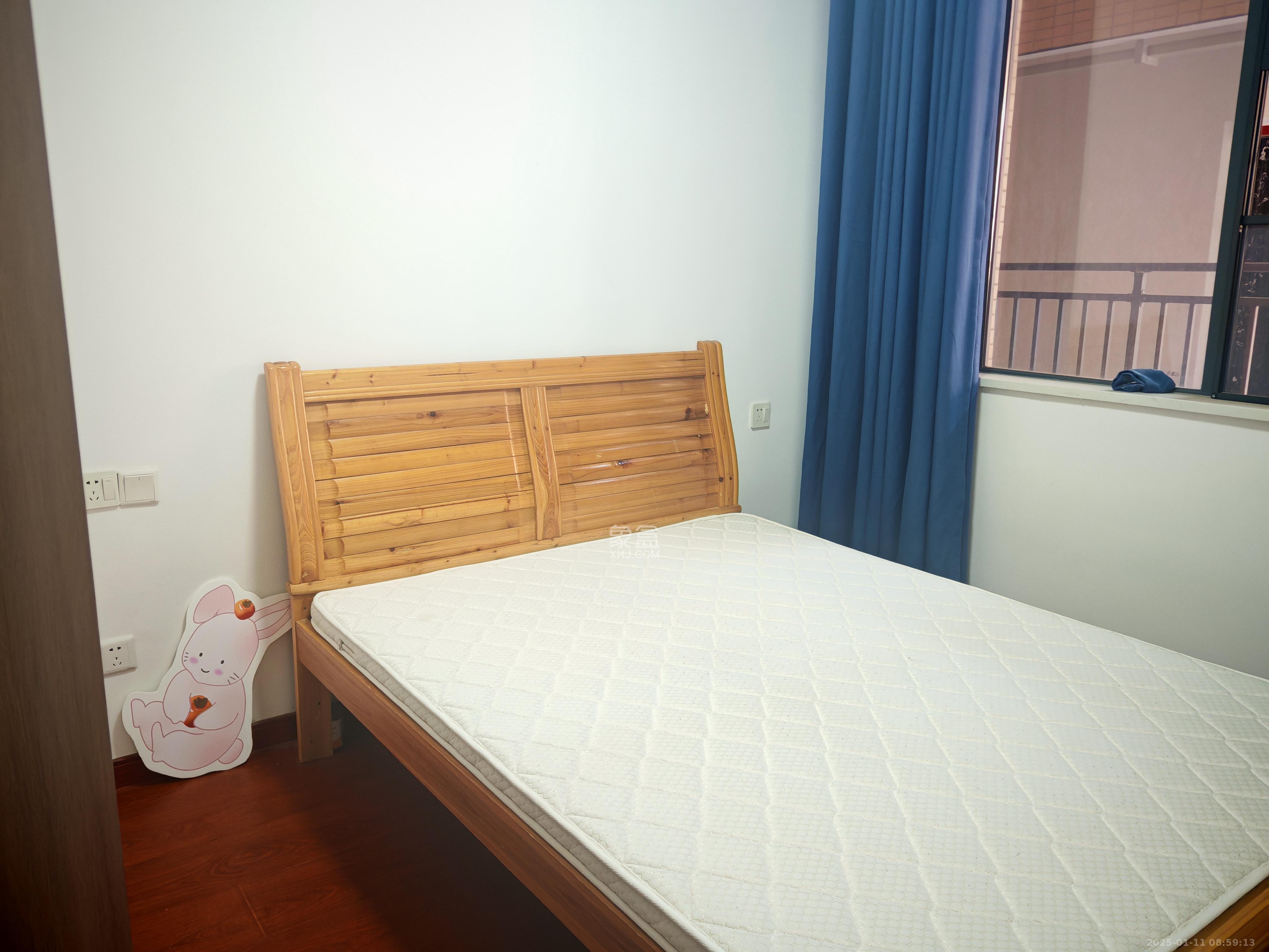 山水新城 2室2厅1卫 2000.0元/月 山水新城 2室2厅1卫 2000.0元/月室内图