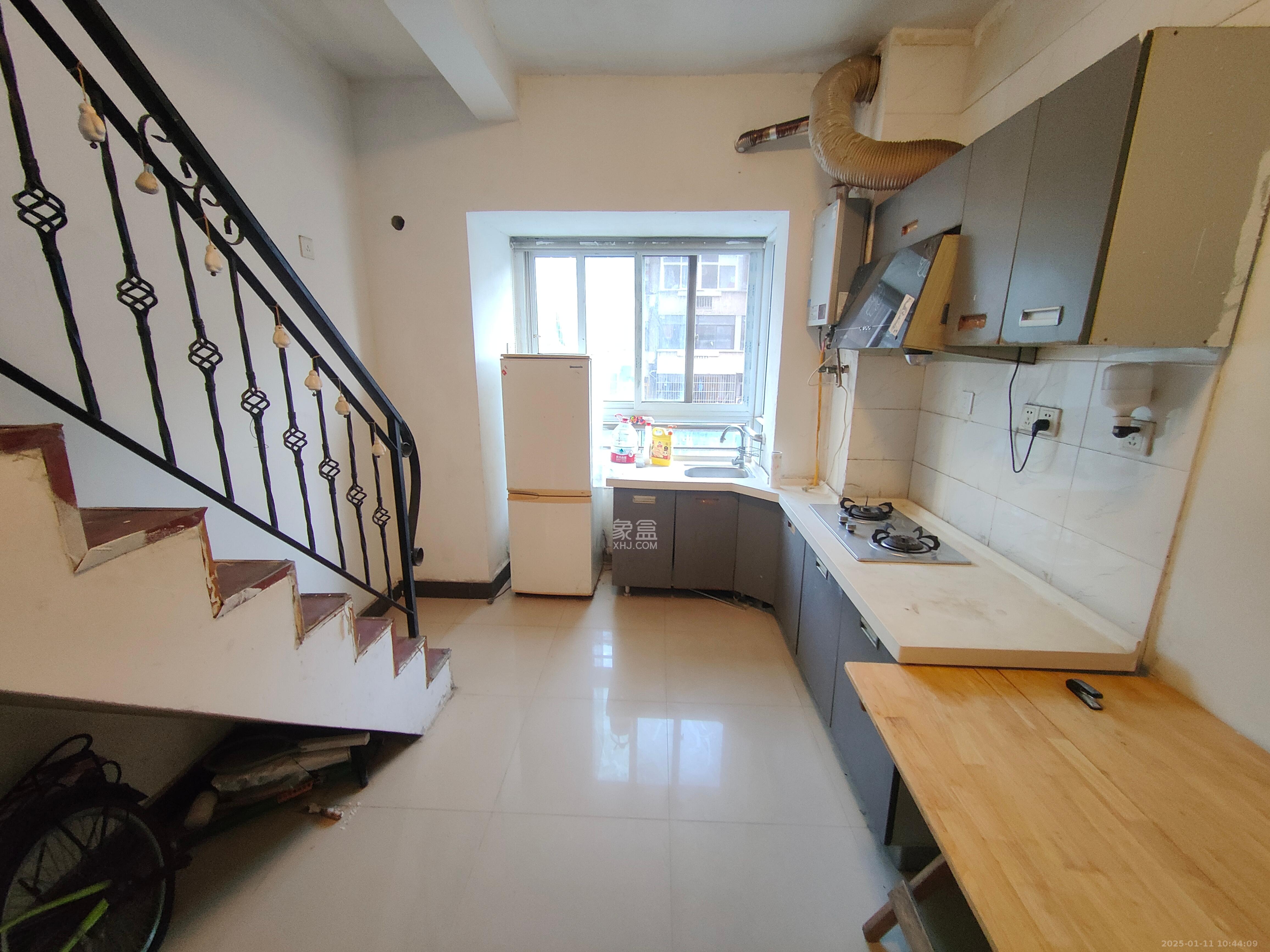 星蓝湾 1室1厅1卫 1600.0元/月 星蓝湾 1室1厅1卫 1600.0元/月室内图