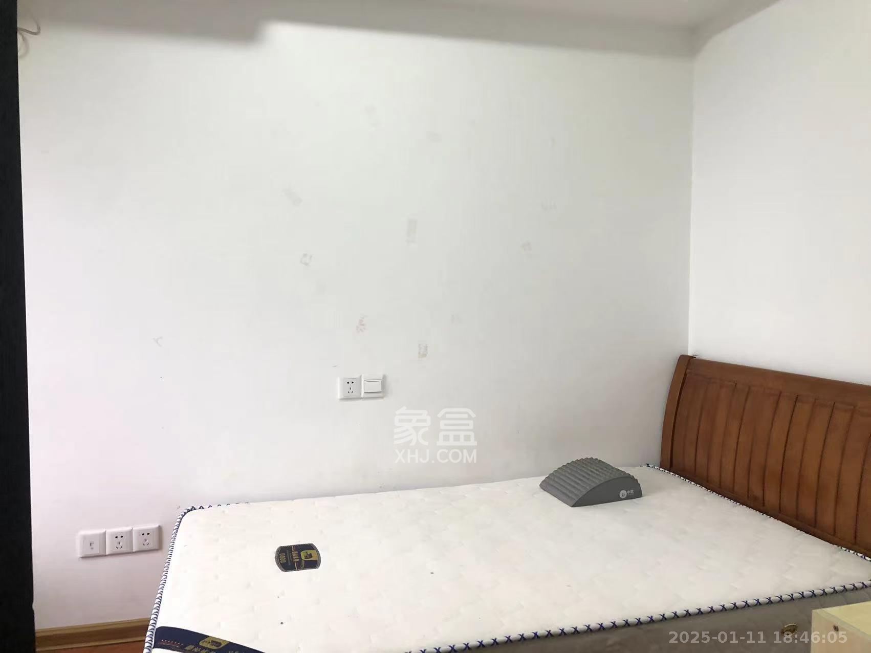 博林云栖  2室1厅1卫   2000.00元/月室内图