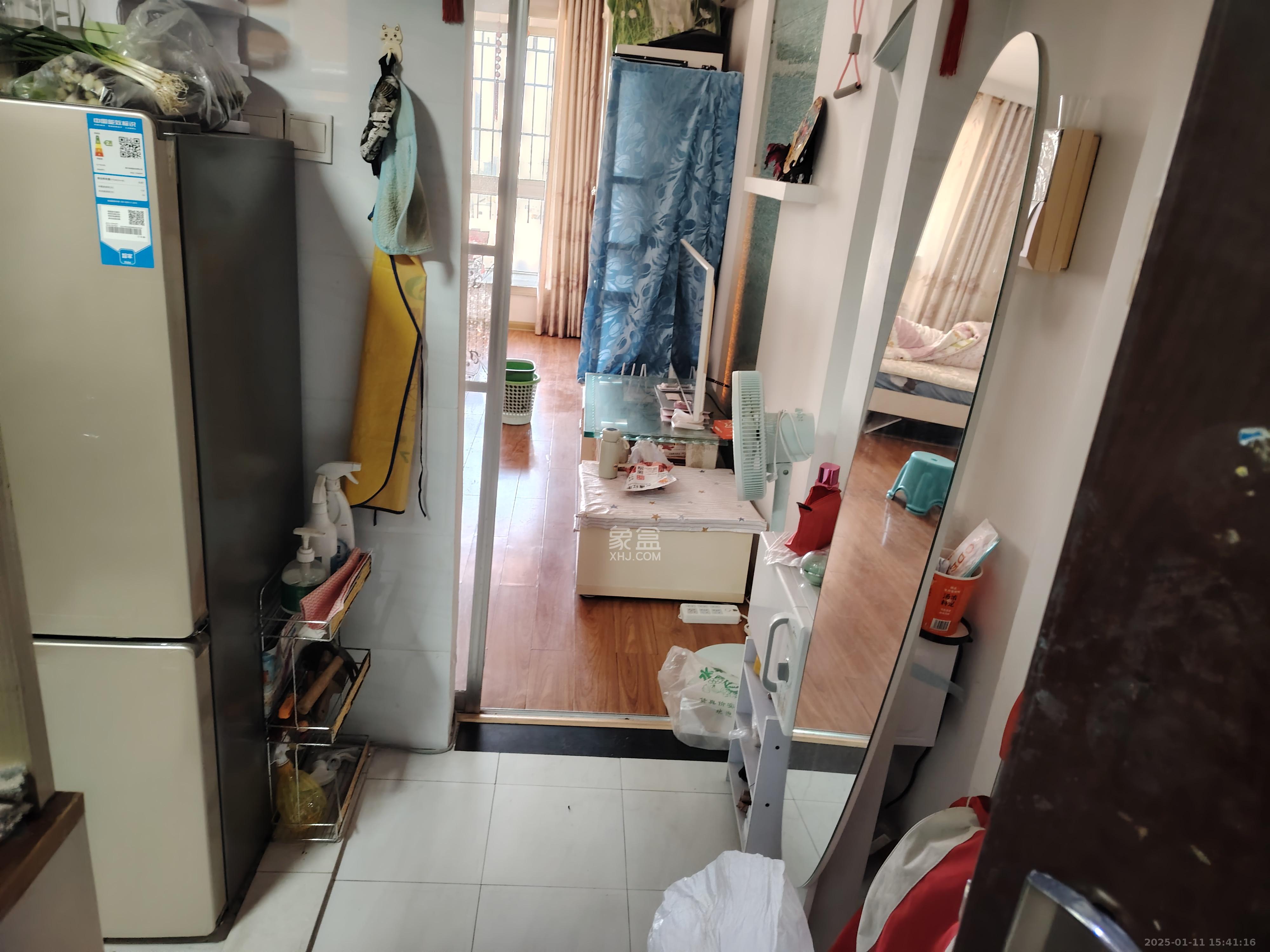 天心丽城  1室1厅1卫   1500.00元/月室内图