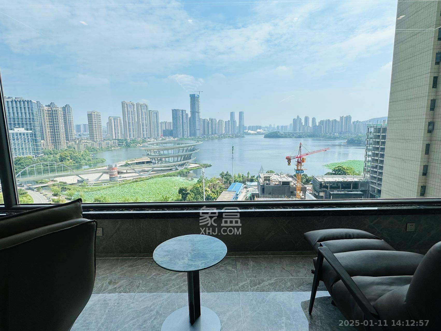 梅溪湖金茂湾  4室2厅3卫    13000.0元/月 梅溪湖金茂湾  4室2厅3卫    13000.0元/月室内图