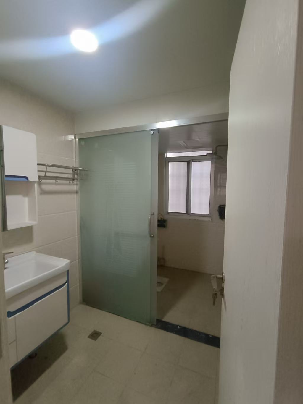 孙水明珠  1室0厅0卫    1500.0元/月室内图