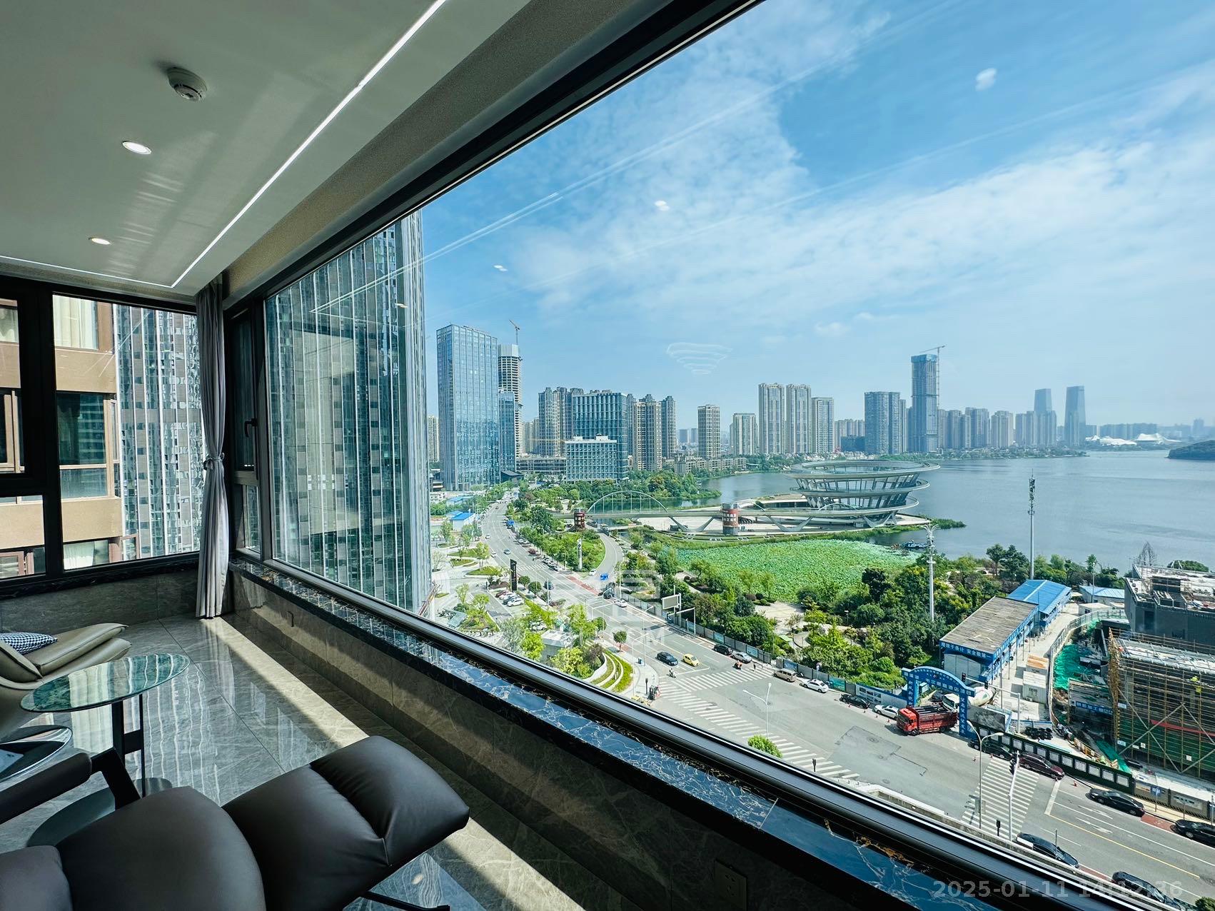 梅溪湖金茂湾  4室2厅3卫    13000.0元/月 梅溪湖金茂湾  4室2厅3卫    13000.0元/月室内图