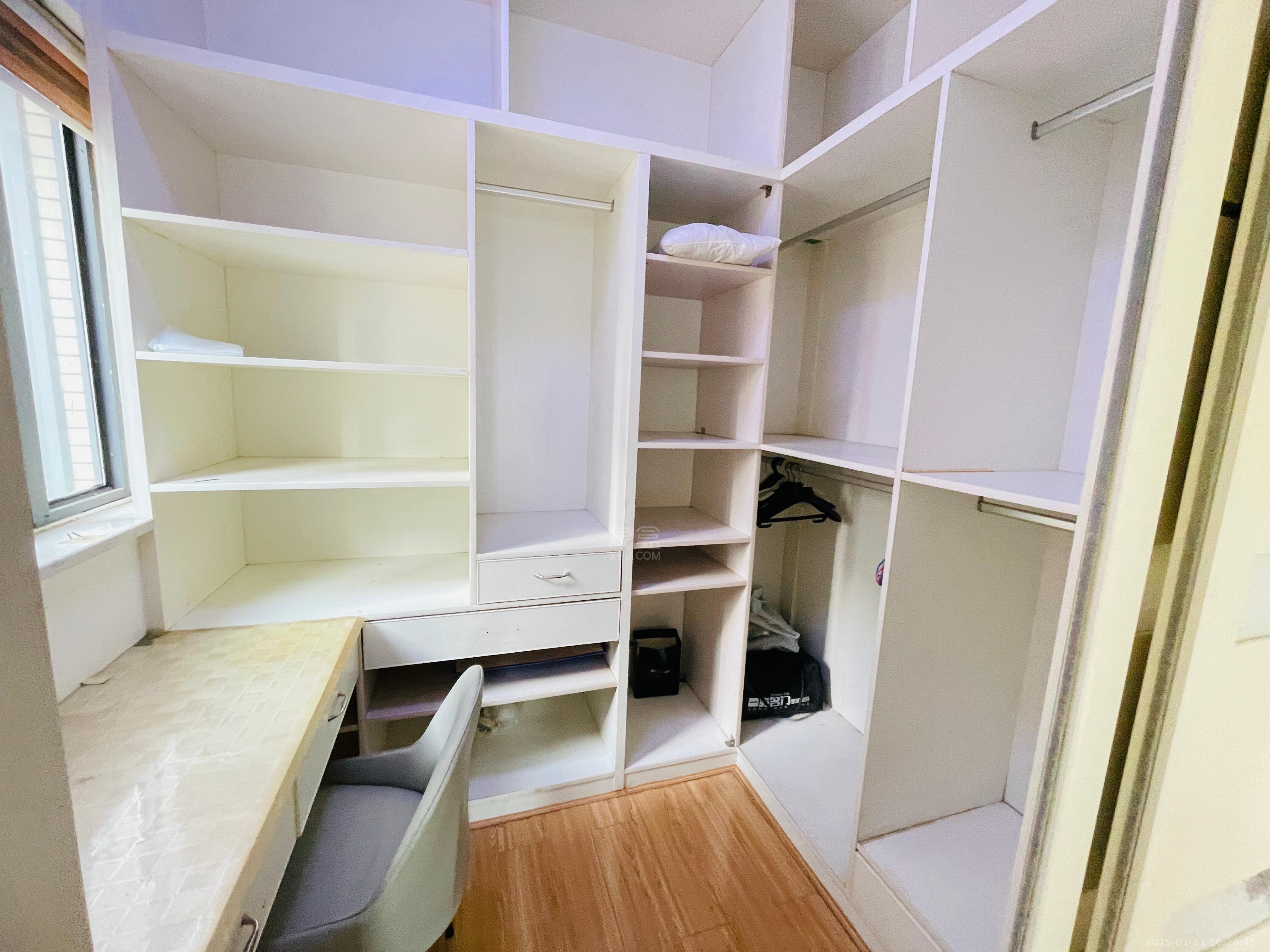 美的城二期 2室2厅1卫 1600.0元/月 美的城二期 2室2厅1卫 1600.0元/月室内图