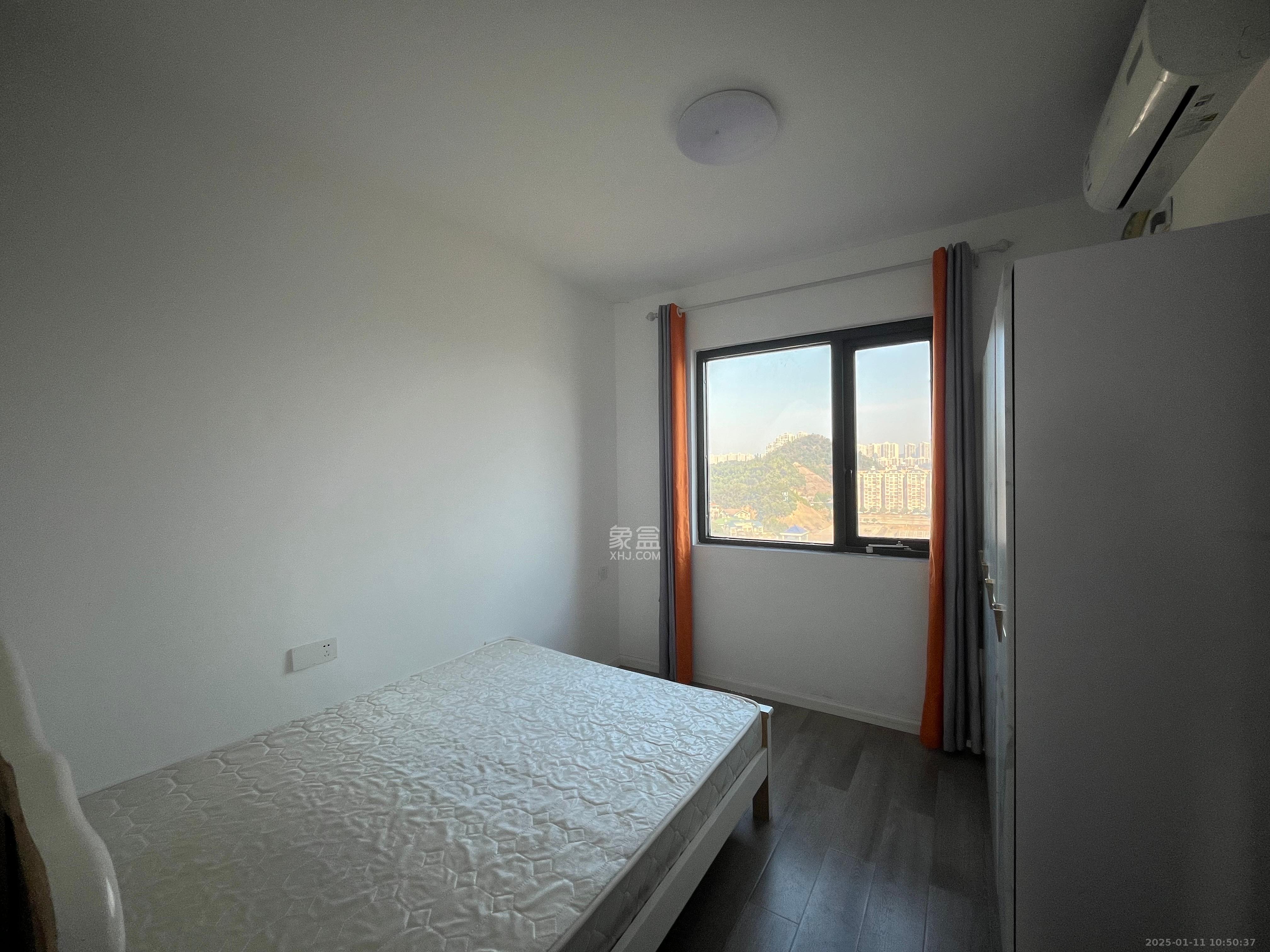 长房云时代 3室2厅2卫 3000.0元/月 长房云时代 3室2厅2卫 3000.0元/月室内图