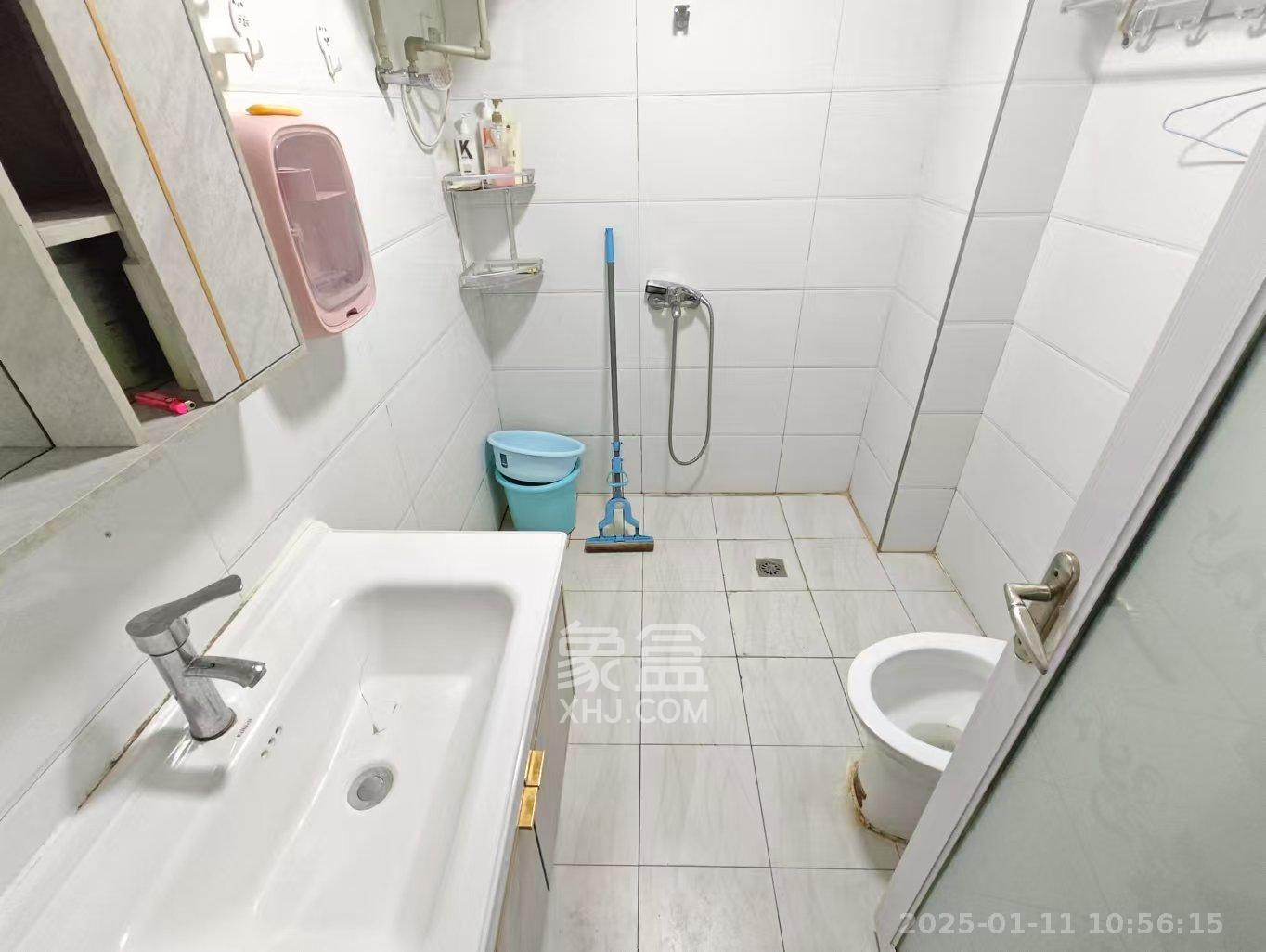 中一九骏(枫桥苑) 1室1厅1卫 1600.0元/月 中一九骏(枫桥苑) 1室1厅1卫 1600.0元/月室内图