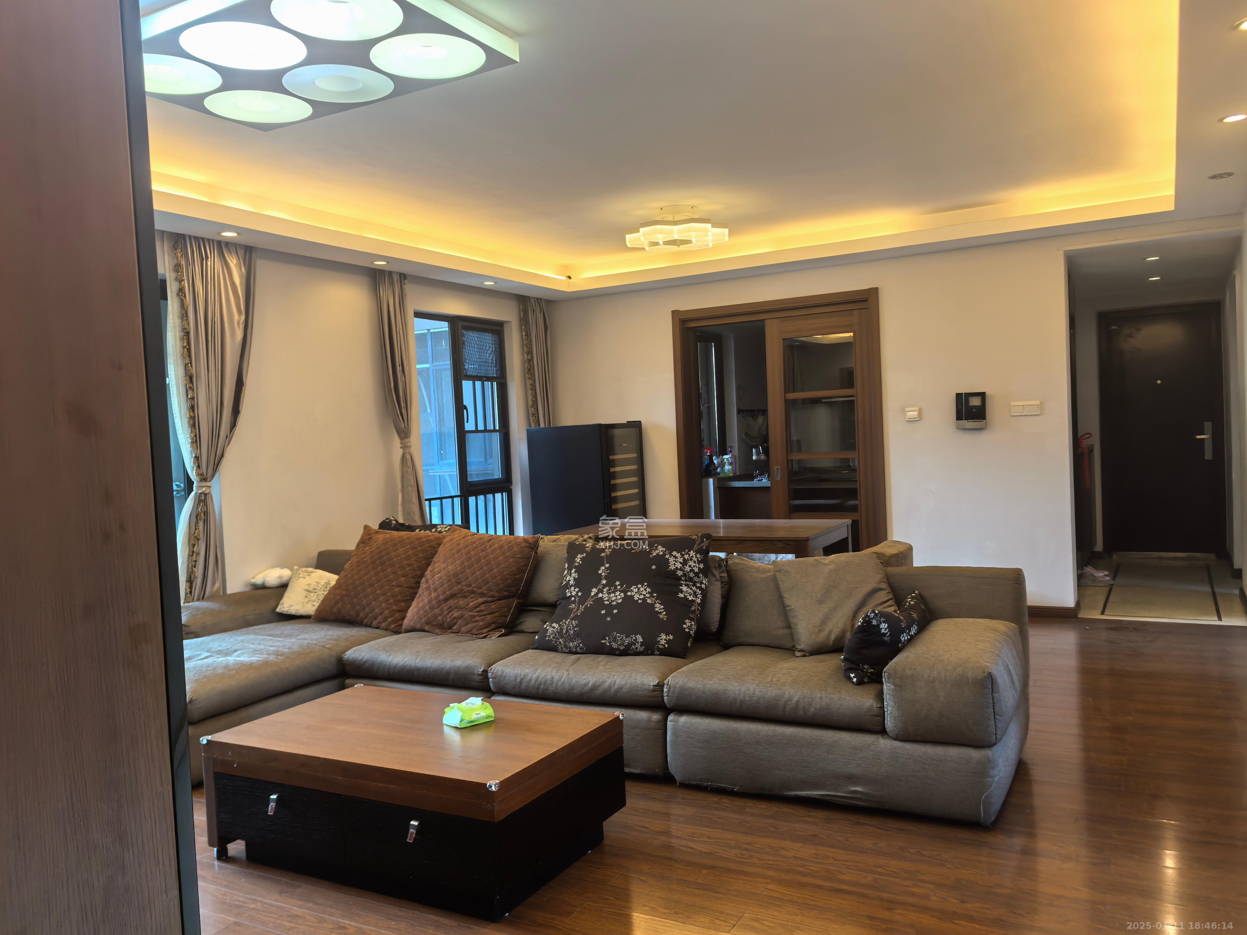 喜盈门范城 1室1厅1卫 2300.0元/月 喜盈门范城 1室1厅1卫 2300.0元/月室内图