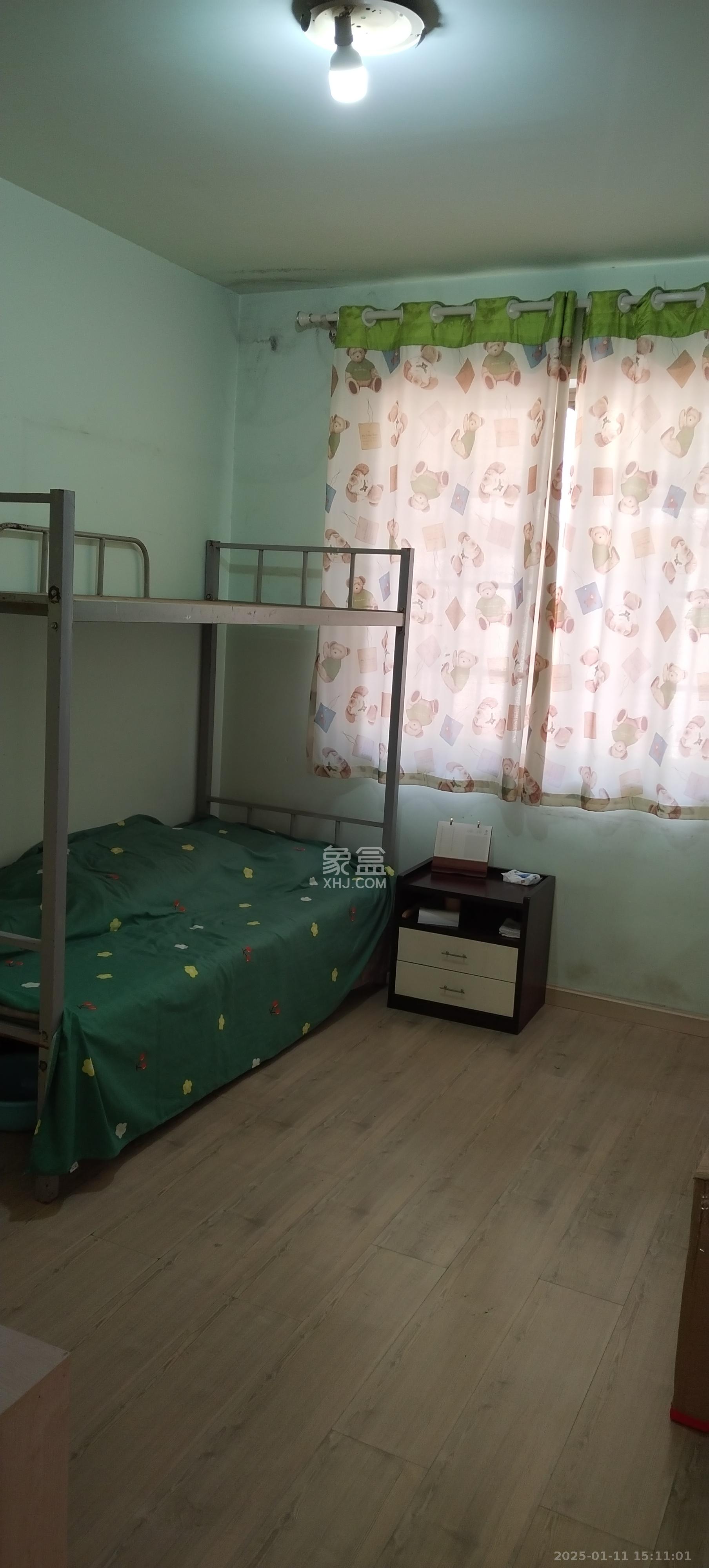 莲湖汽配城 1室2厅1卫 2500.0元/月 莲湖汽配城 1室2厅1卫 2500.0元/月室内图