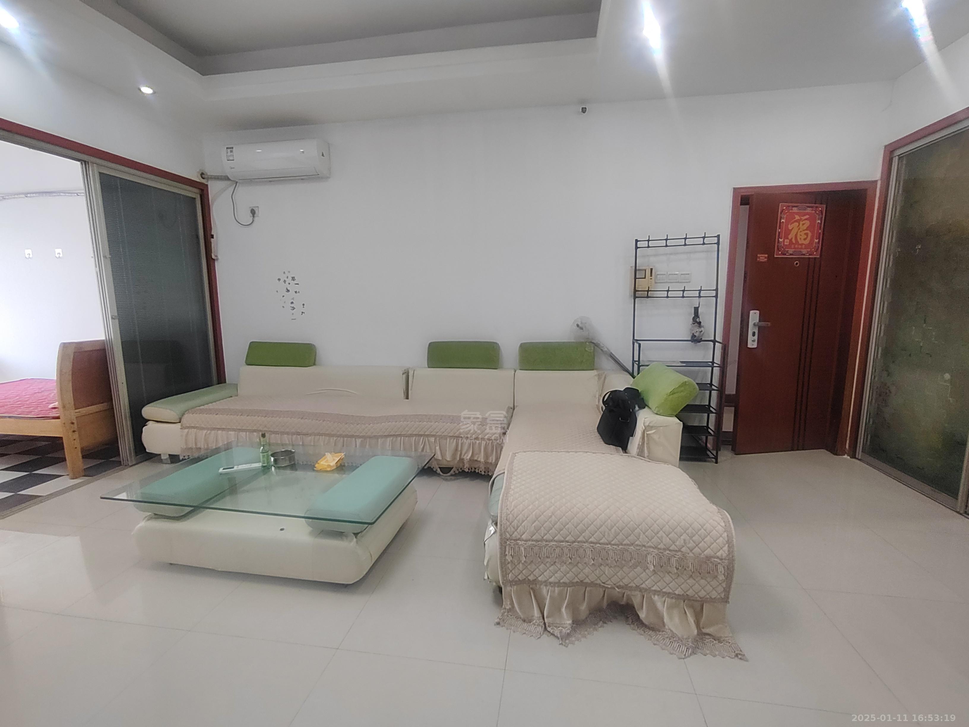 时尚新天地(平和堂) 2室1厅1卫 1600.0元/月 时尚新天地(平和堂) 2室1厅1卫 1600.0元/月室内图