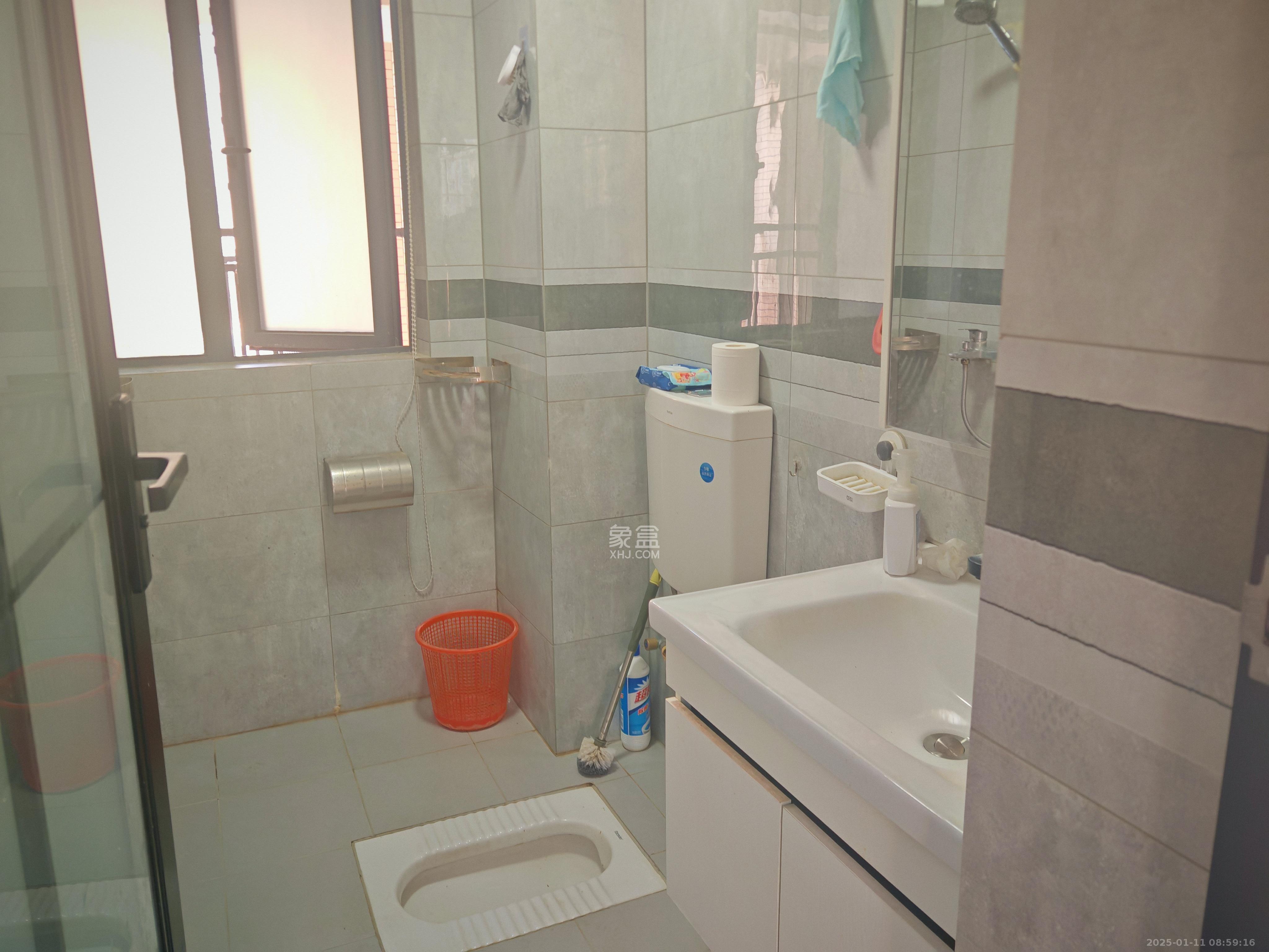 山水新城 2室2厅1卫 2000.0元/月 山水新城 2室2厅1卫 2000.0元/月室内图