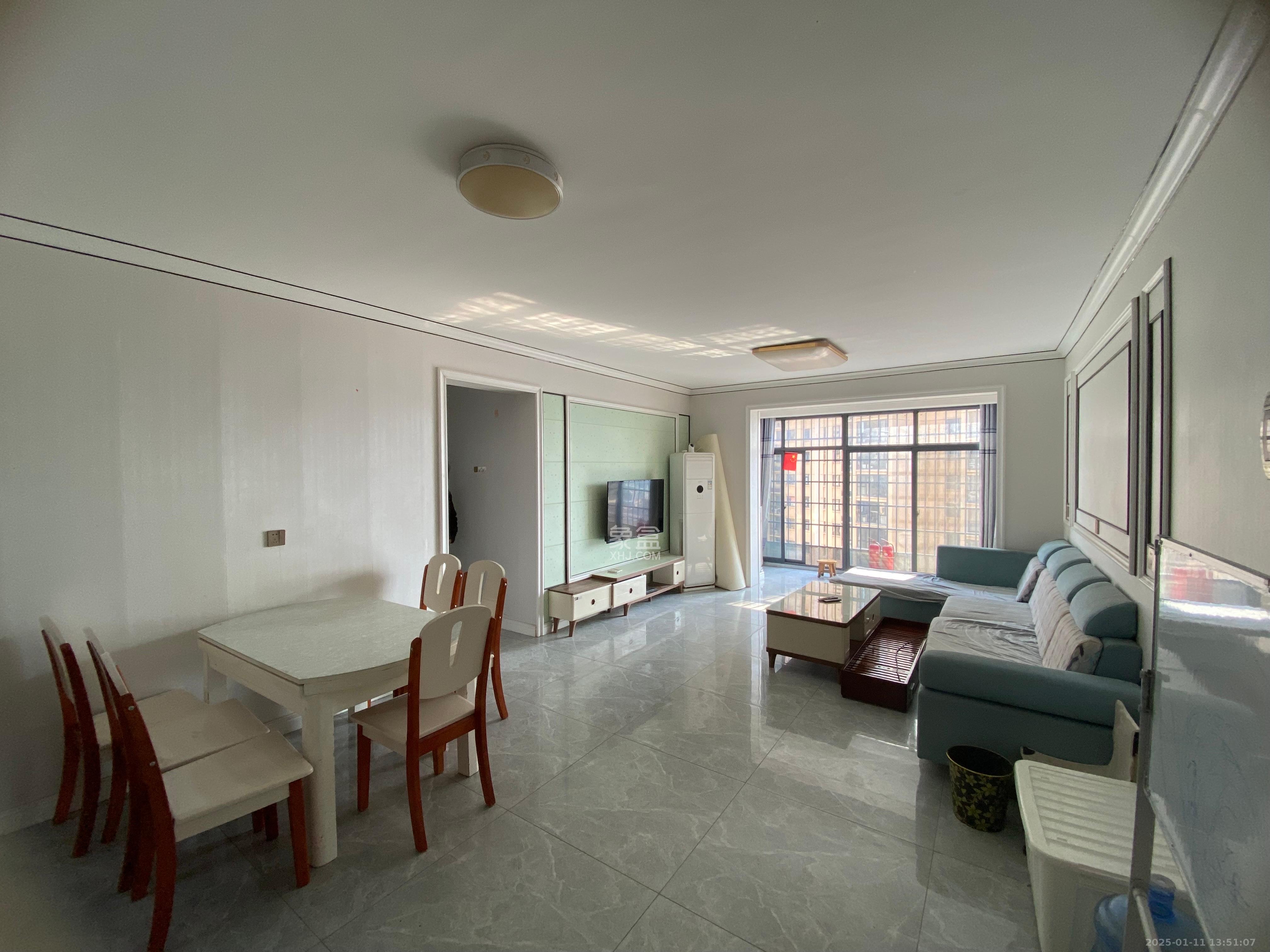 洋湖春园 3室1厅2卫 2300.0元/月 洋湖春园 3室1厅2卫 2300.0元/月室内图