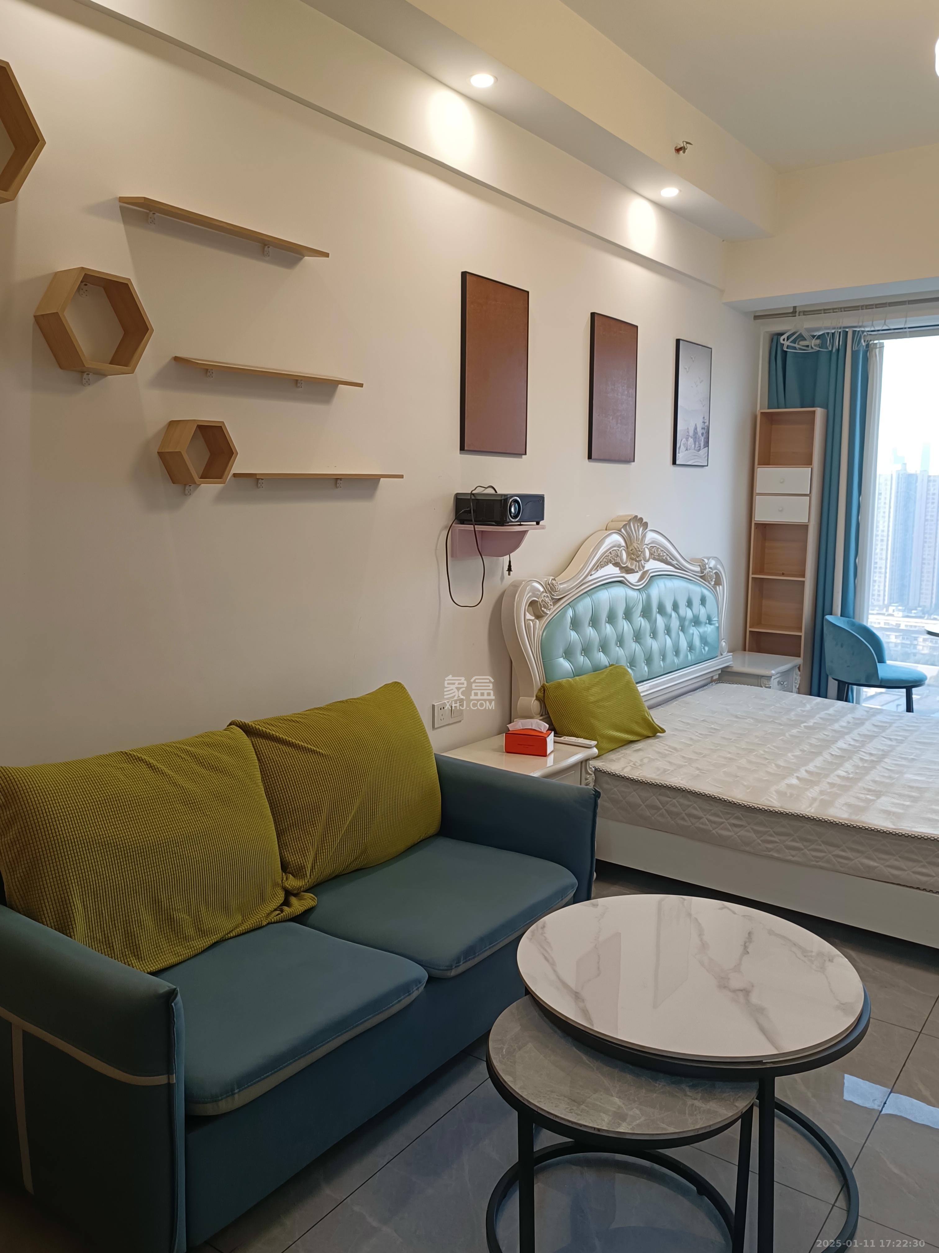 万润时光里 1室1厅1卫 1800.0元/月 万润时光里 1室1厅1卫 1800.0元/月室内图