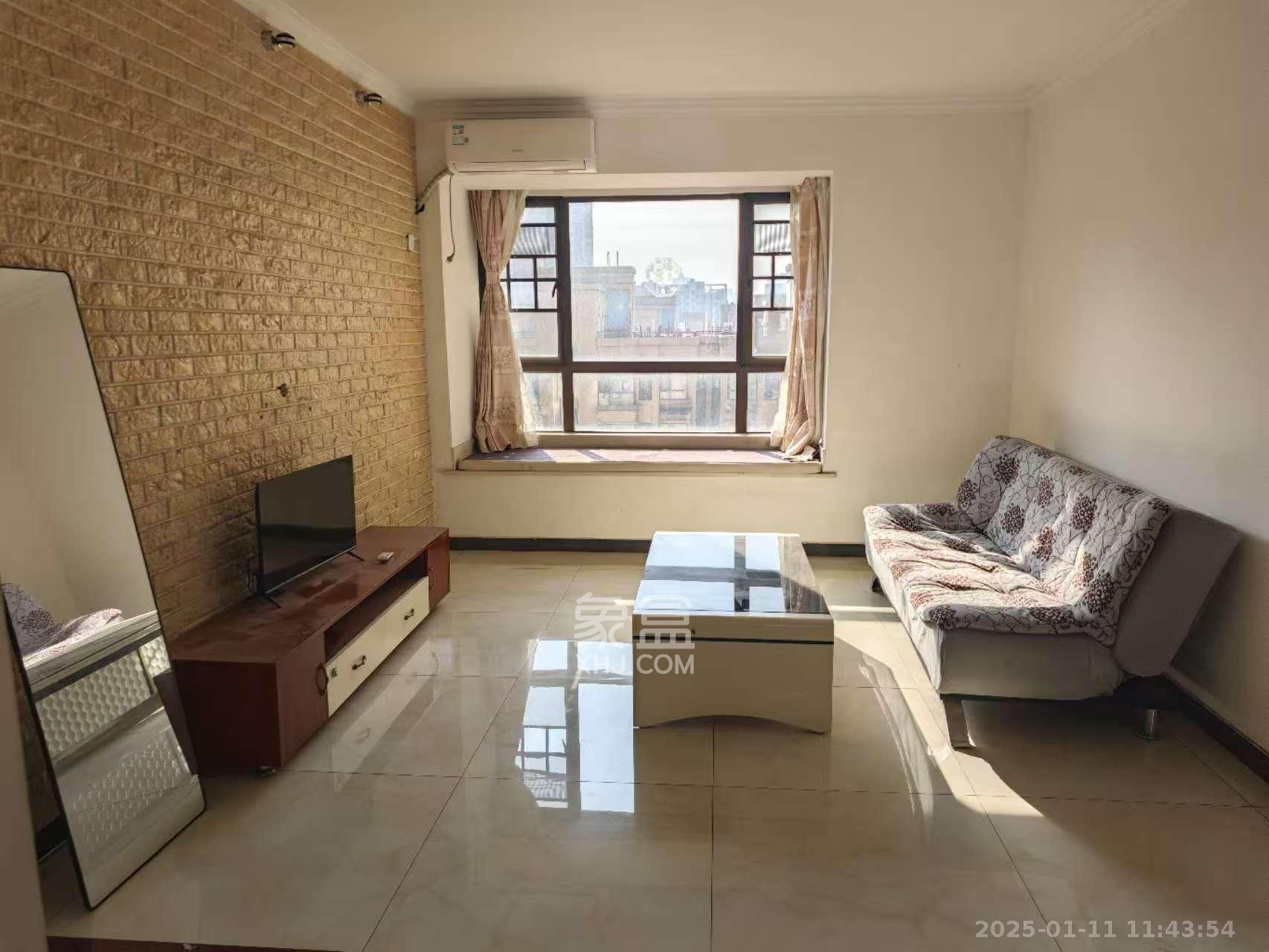 山语城二期 3室2厅1卫 2000.0元/月 山语城二期 3室2厅1卫 2000.0元/月室内图