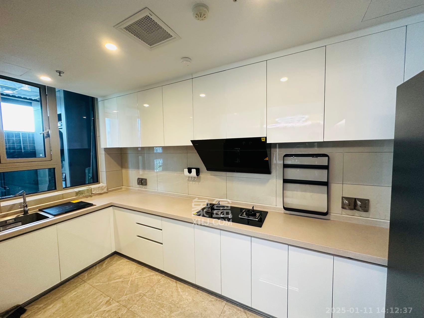 梅溪湖金茂湾  4室2厅3卫    13000.0元/月 梅溪湖金茂湾  4室2厅3卫    13000.0元/月室内图