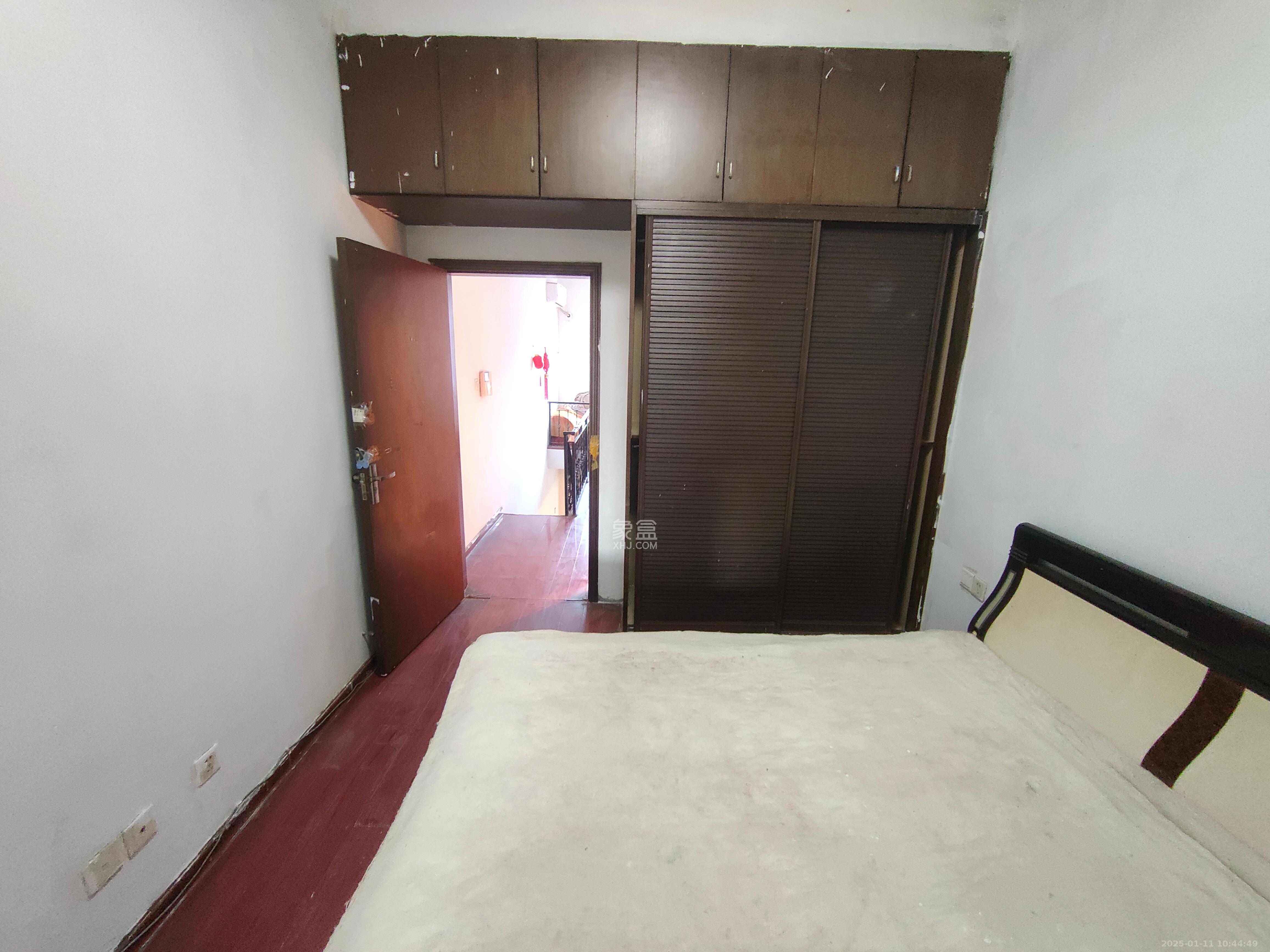 星蓝湾 1室1厅1卫 1600.0元/月 星蓝湾 1室1厅1卫 1600.0元/月室内图