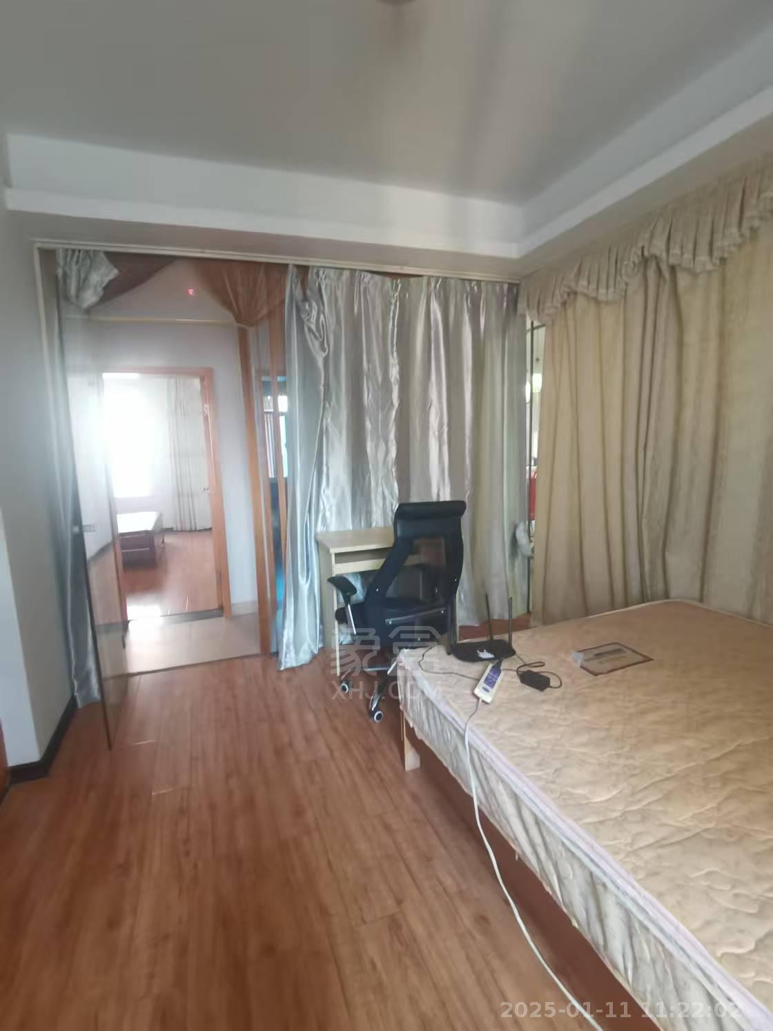 庐山恋 3室2厅2卫 1800.0元/月 庐山恋 3室2厅2卫 1800.0元/月室内图